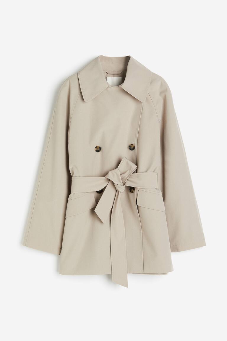 lawgy flutter light treanch かわいらしかっ coat (beige) 