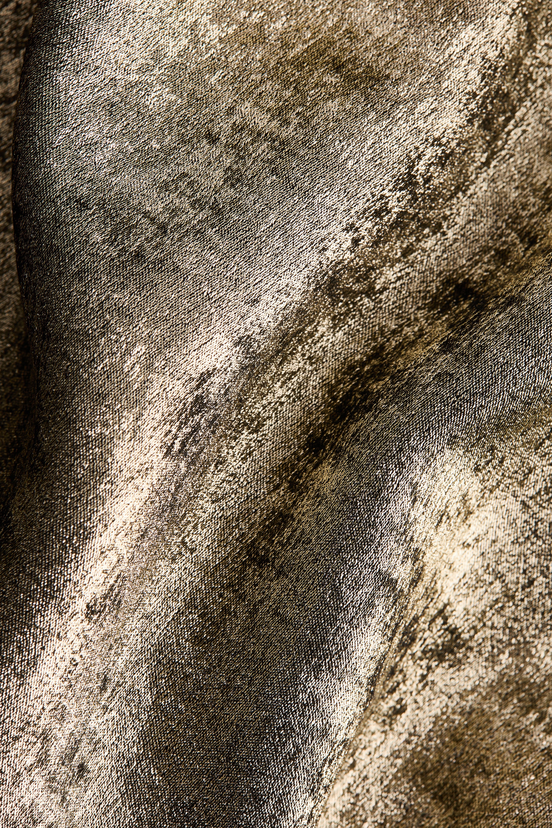 Vezi imaginea mai mare: Top cu bretea la gât - Auriu - FEMEI | H&M RO 6