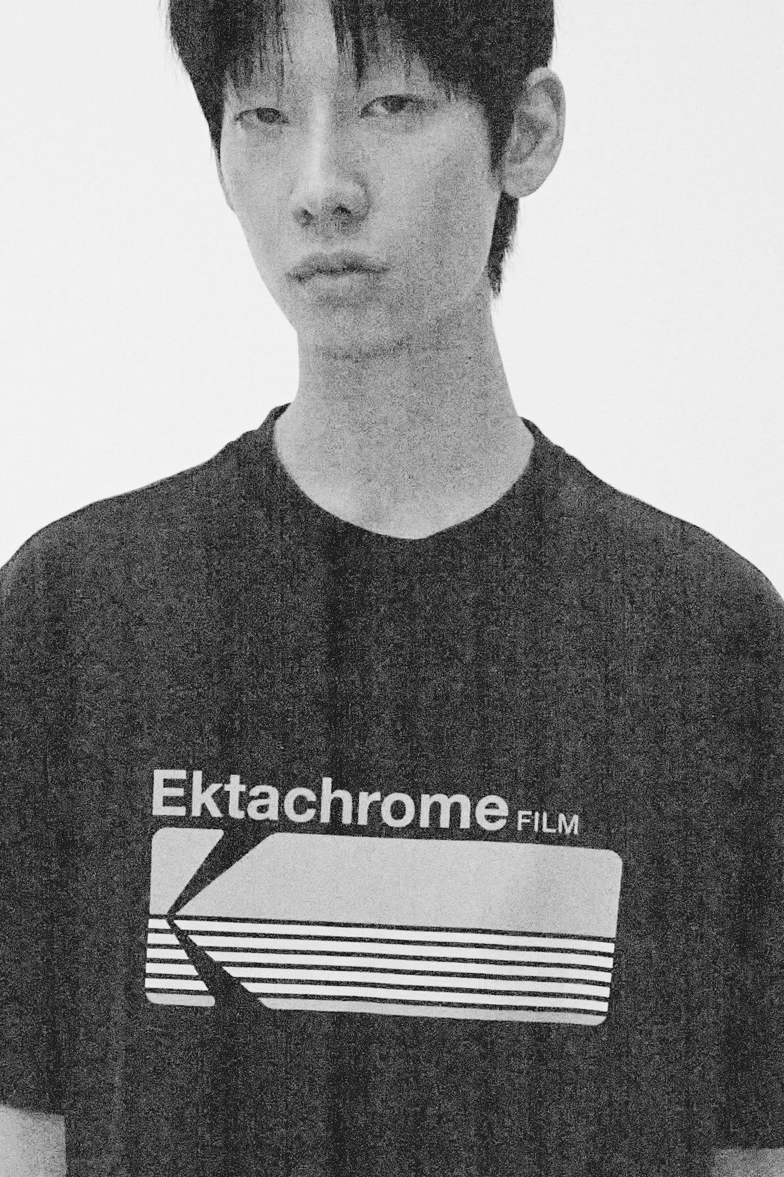 ルーズフィット プリントTシャツ-ブラック／Kodak - 5