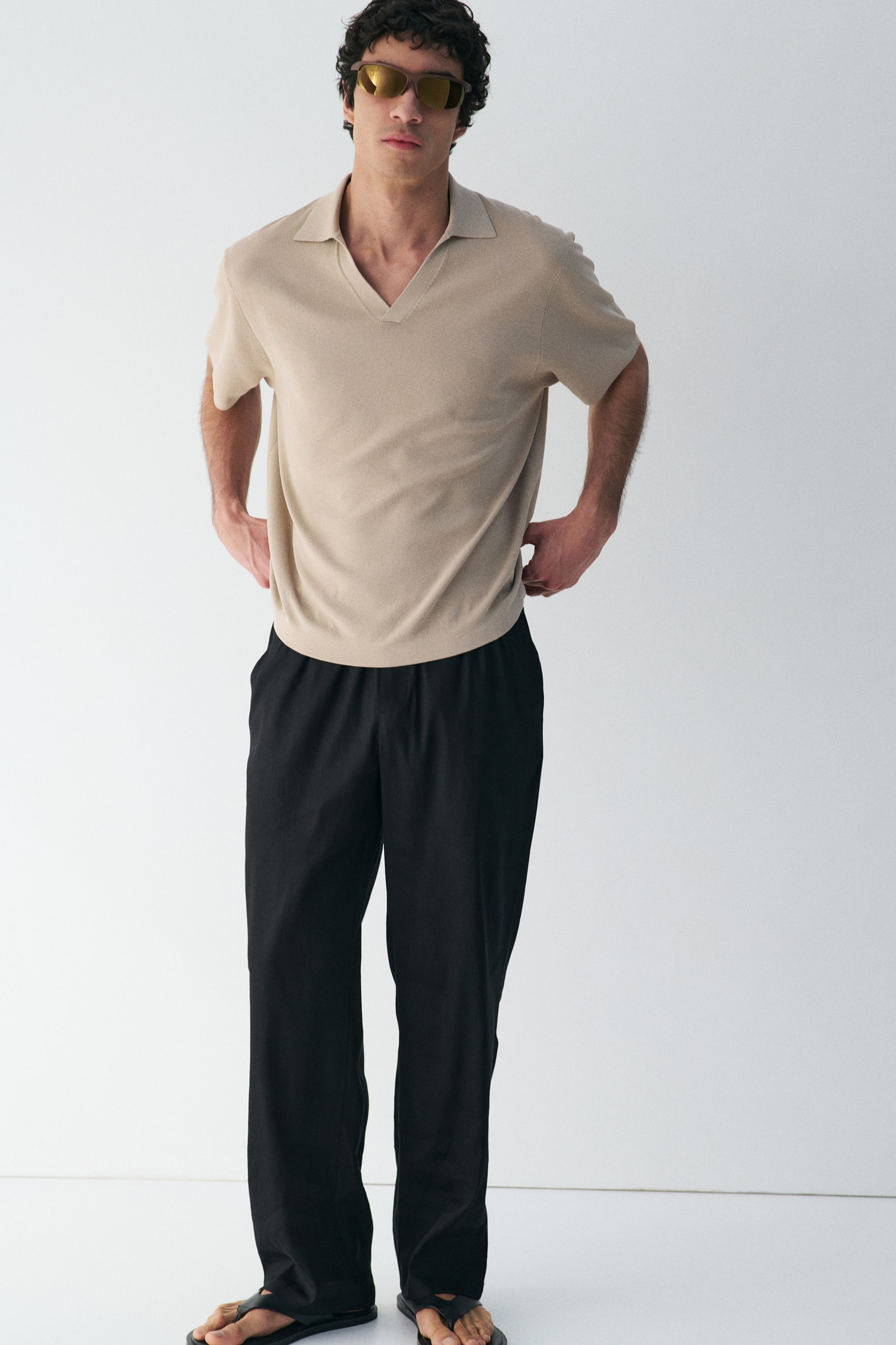 View larger image: Cooling Regular Fit Knitted polo shirt - Light beige - Men | H&M GB 1