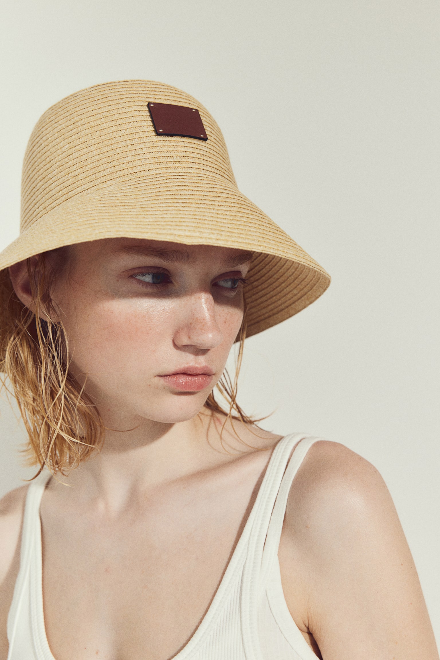 Straw Bucket Hat - Light beige - 1