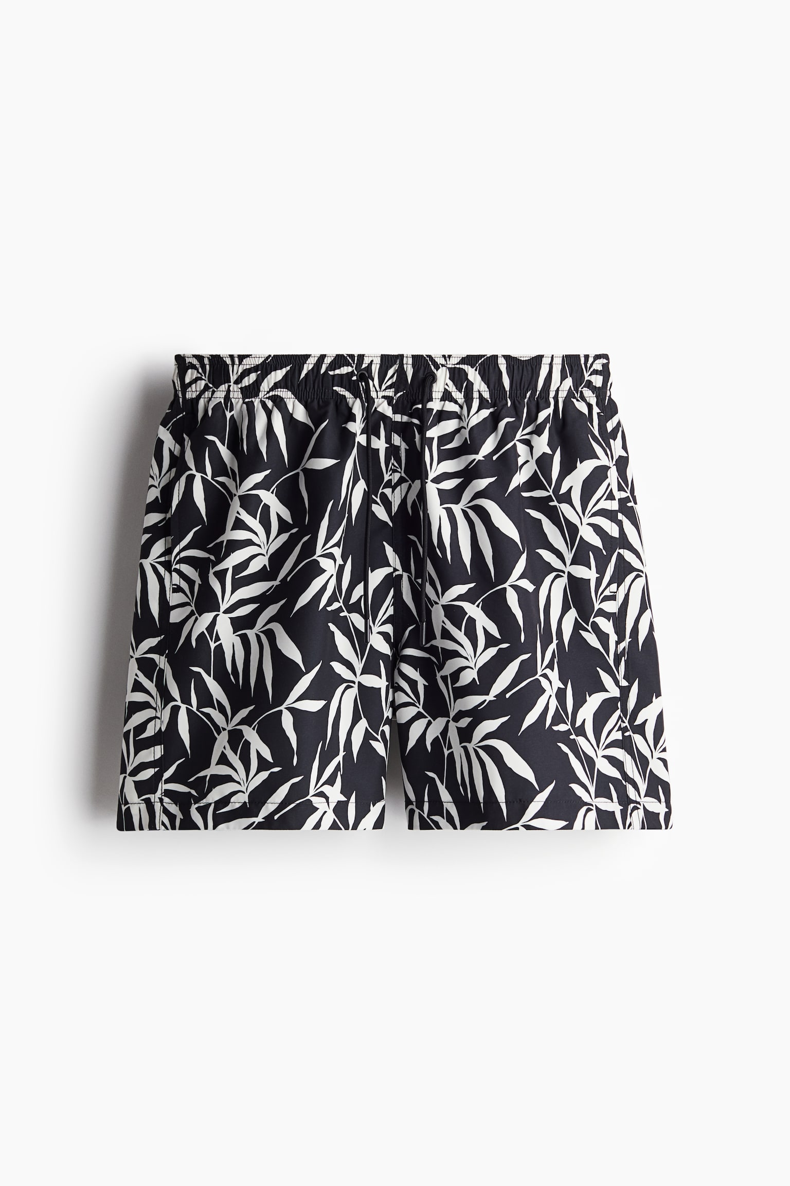 Patterned swim shorts - Black/Leaf-patterned/Light blue/Patterned/Dark blue/Patterned/Black/Palm trees/Light blue/Patterned/Brown/Leaf-patterned/Beige/Patterned/Purple/Leopard print/Light blue/Patterned/Grey/Striped/Light blue/Leopard print/Light blue/Patterned/Beige/Striped/Green/Striped/Pink/Patterned - 2