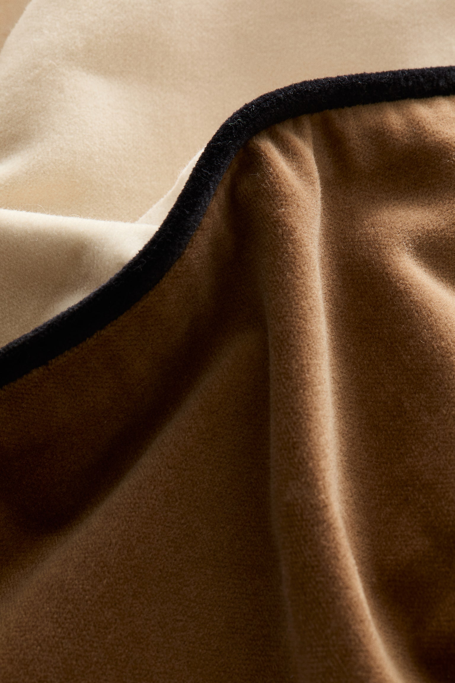 Piping-detail velvet cushion cover - Light beige/Brown/Old rose/Light dusty pink/Light green/Greige - 3