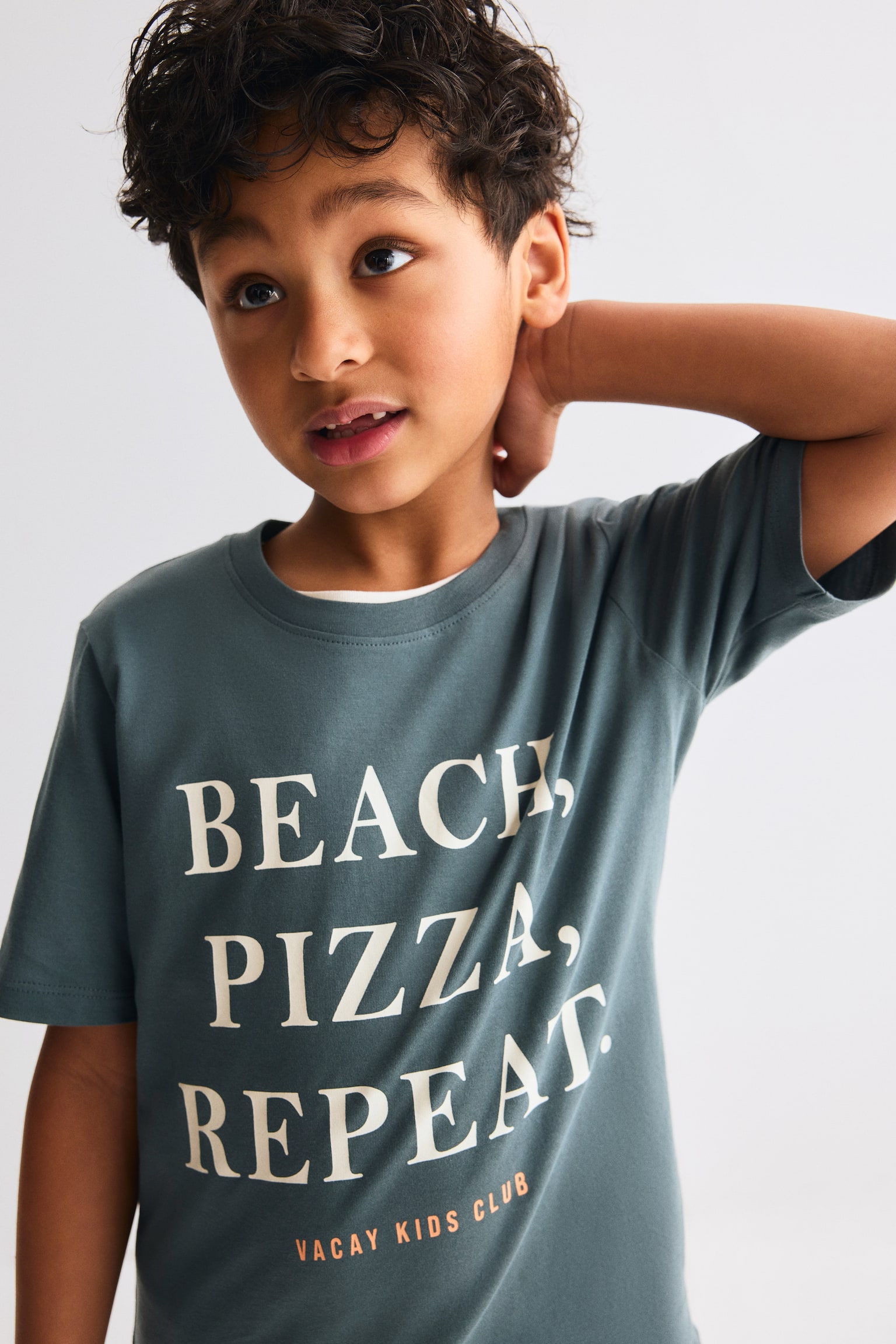 T-shirt met print - Donkerturkoois/strand/Kakigroen/ogen/Lichtgeel/Gelato/Wit/krabben/Roomwit/surfbussen/Roomwit/Amalfi Coast/Roomwit/dessin/Lichtblauw/auto/Lichtblauw/Miami/Donkerbruin/Surfer/Donkergrijs/Pacific/Blauw/Shark Bay/Wit/Rio De Janeiro - 3