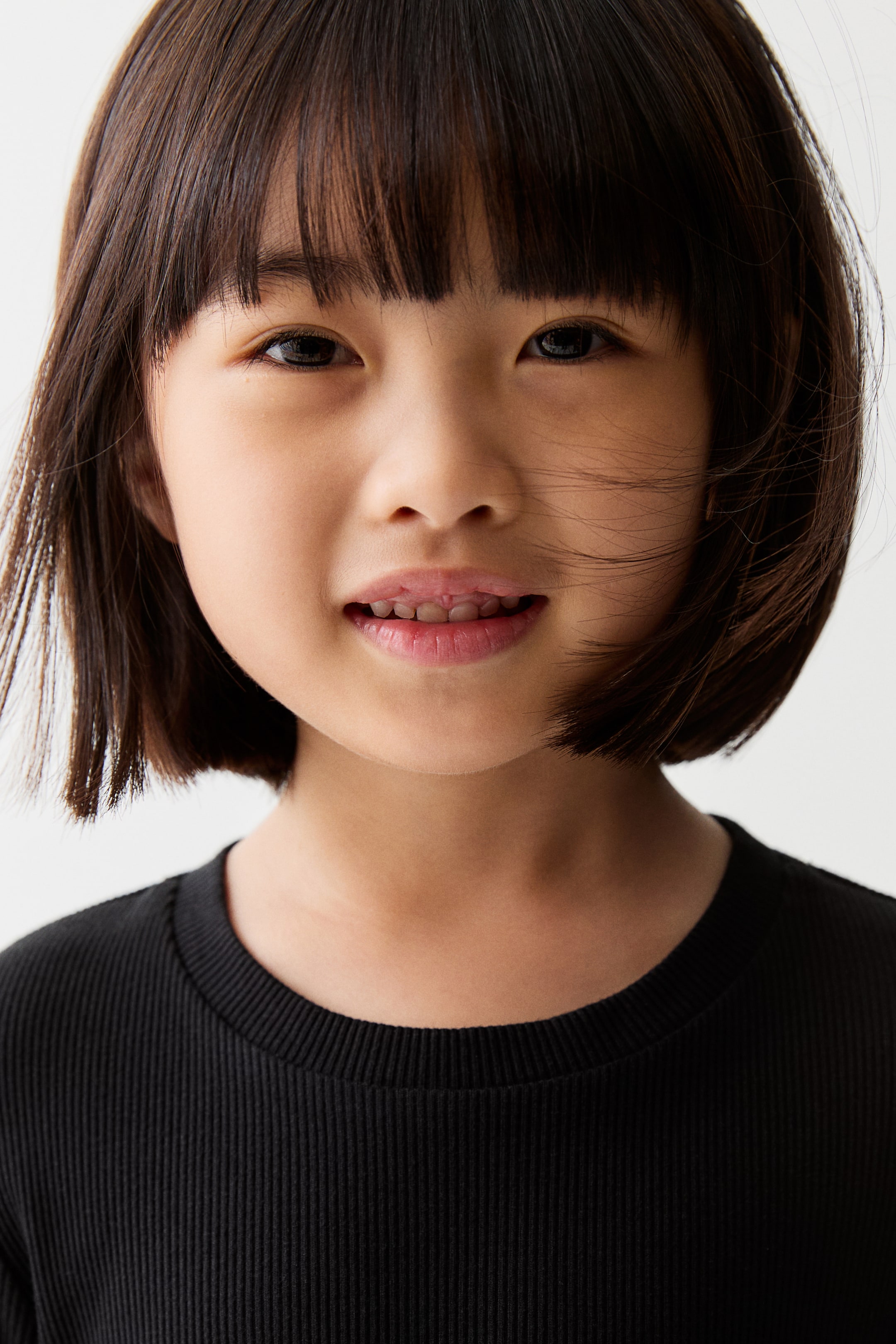 拡大画像を表示: Bubble-hem dress - Black - Kids | H&M JP 3