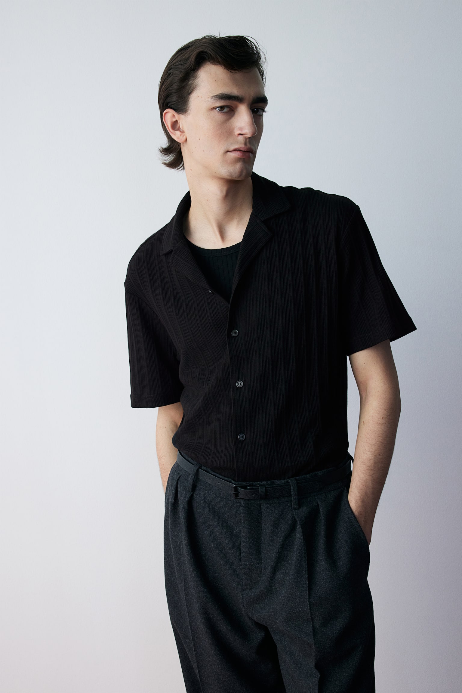 Regular Fit Knitted resort shirt - Black/White - 1