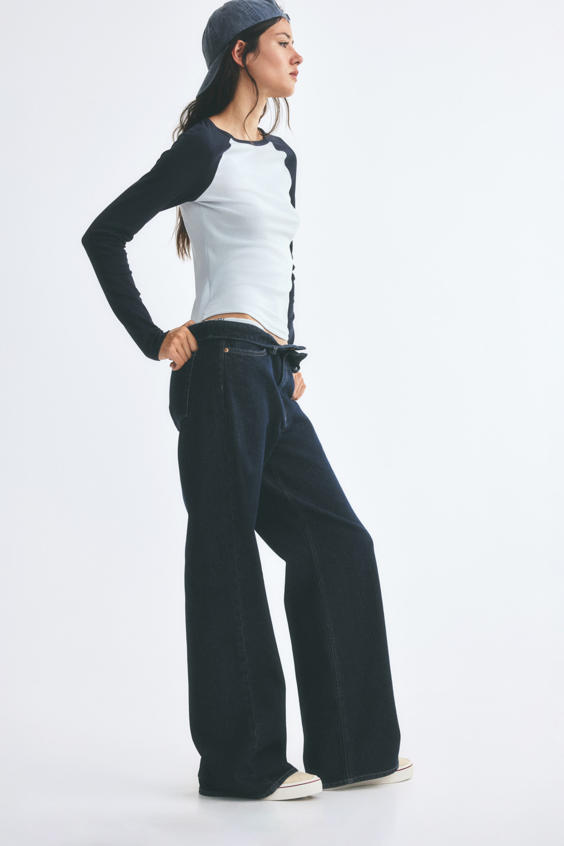 Xem ảnh lớn hơn: Áo cotton tay ráp lăng - Màu ngọc lam nhạt/Khối màu - Ladies | H&M VN 1