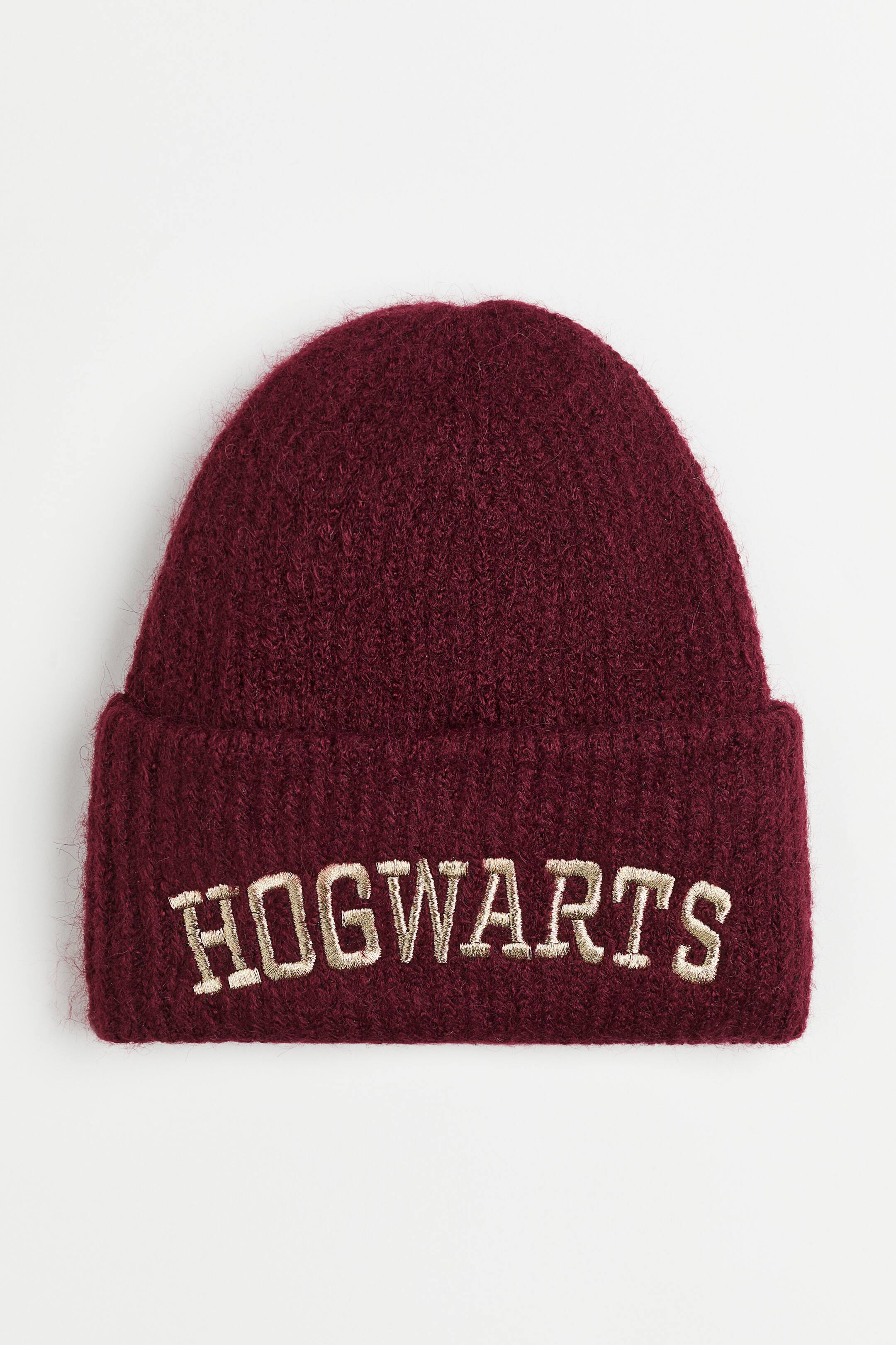 View larger image: Embroidered Rib Knit Beanie - Dark red/Harry Potter - Kids | H&M AU 1