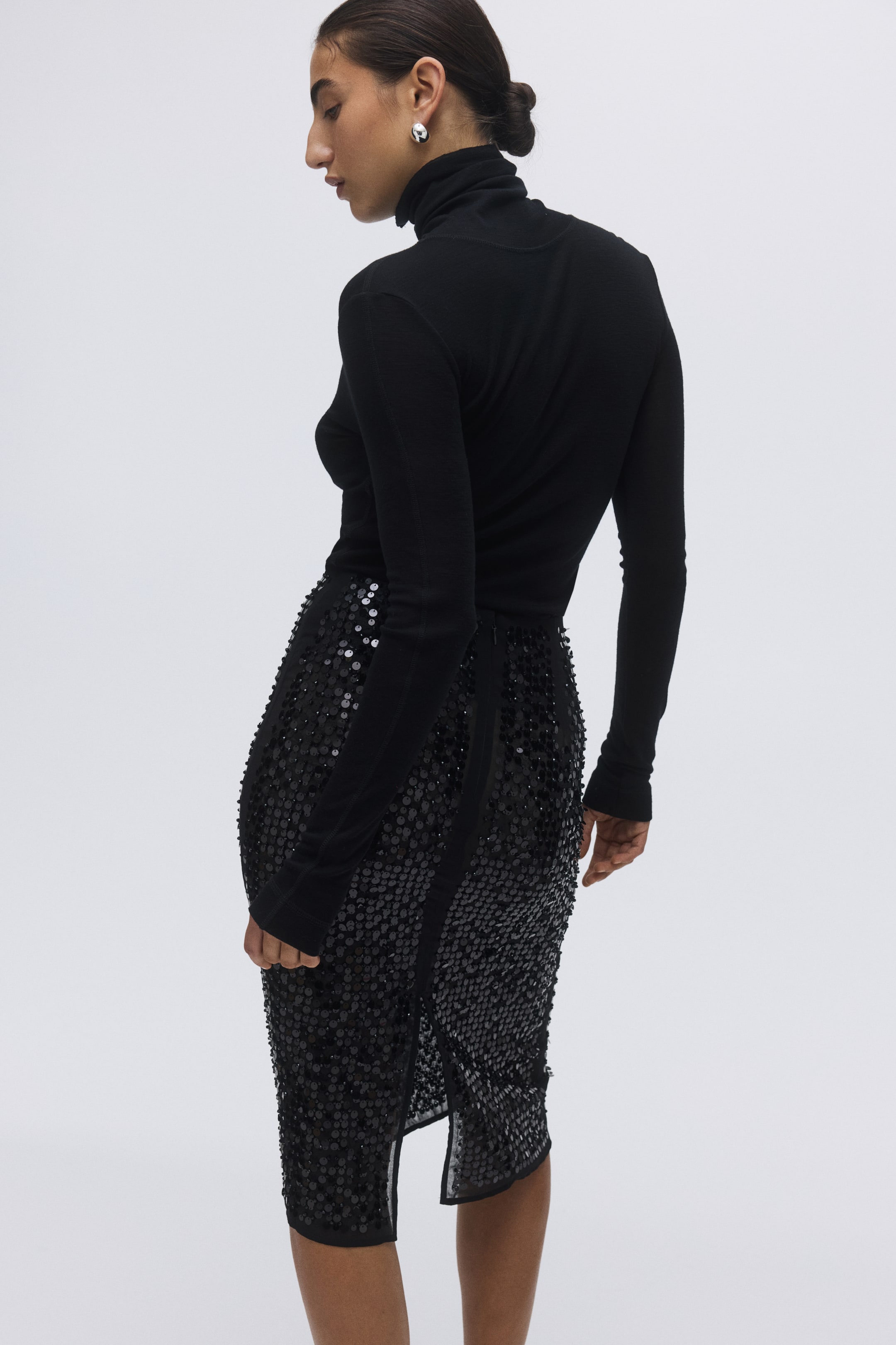 Ampliar la imagen: Falda de tubo con lentejuelas - Negro - Ladies | H&M MX 4