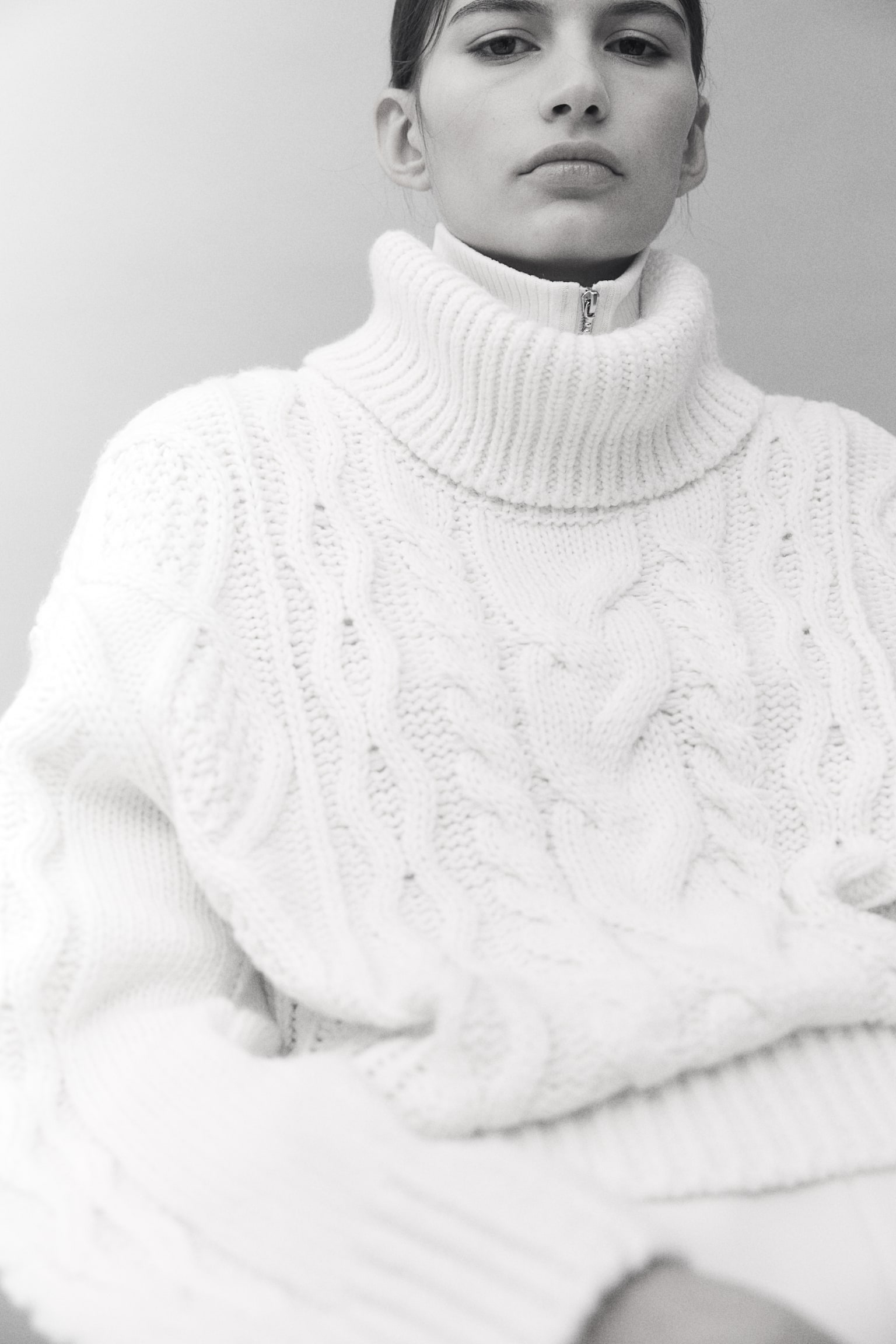 Cable-knit polo-neck jumper - White/Beige - 6