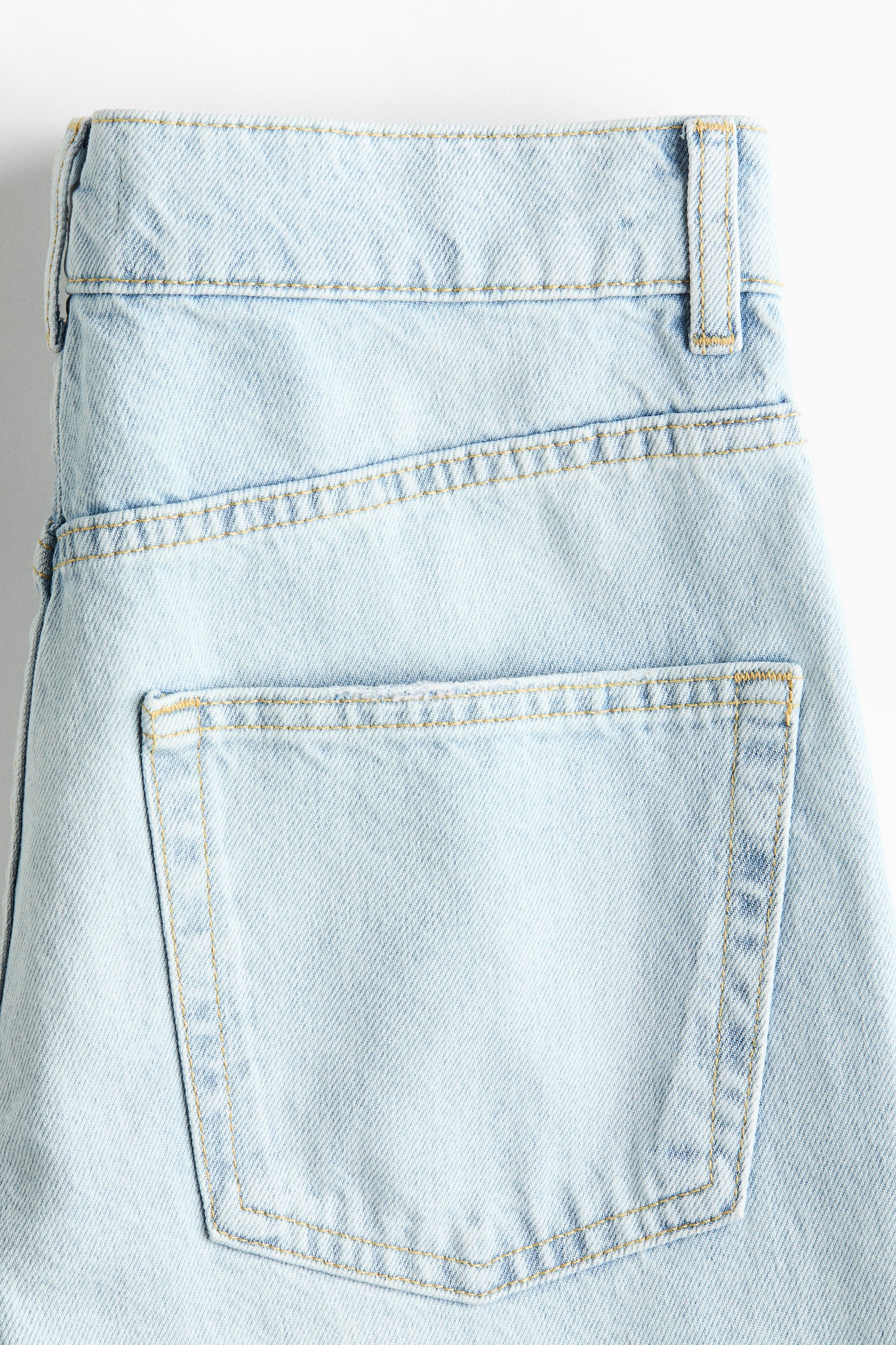 High-Waist Barrel-Leg Ankle Jeans
