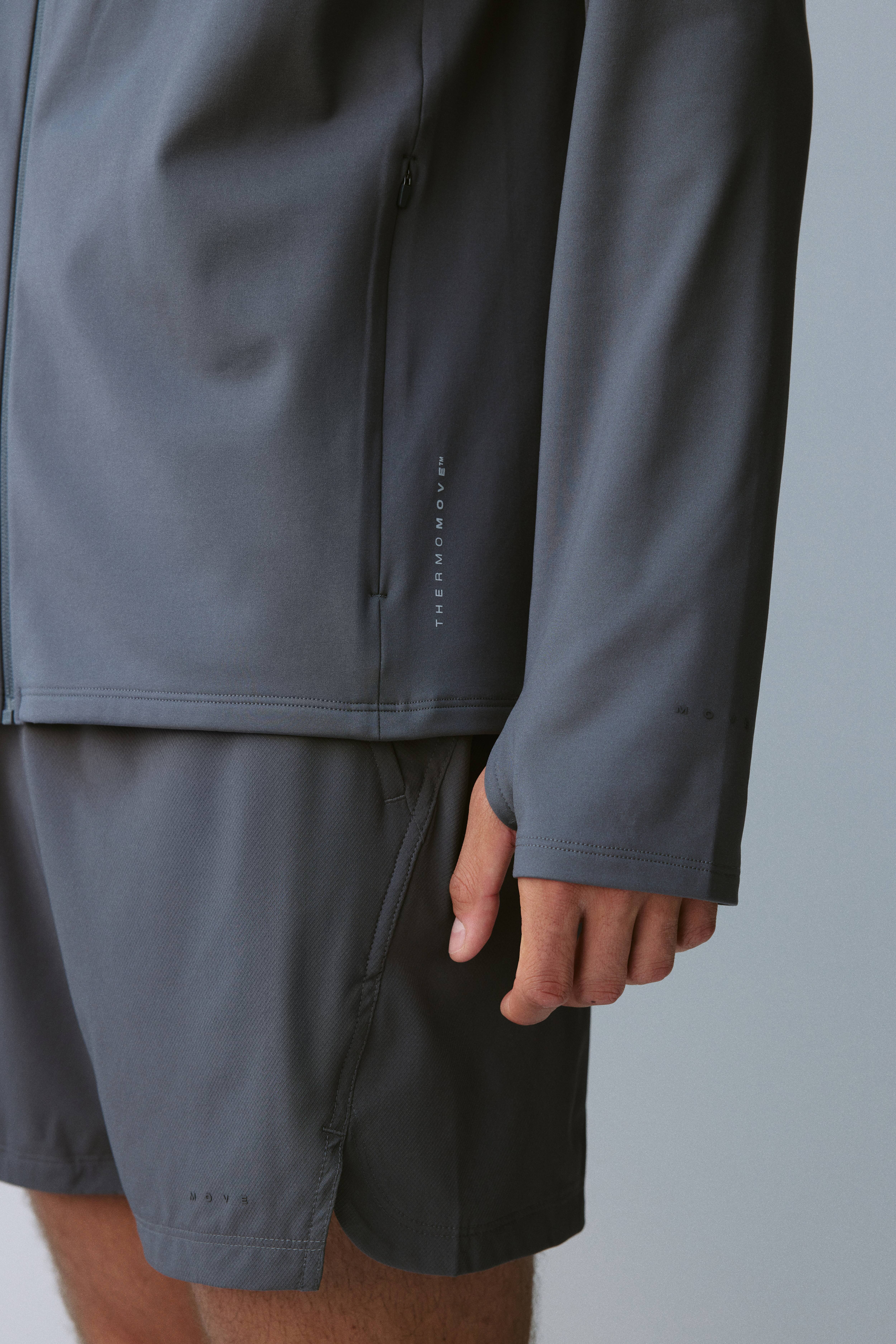 Veste de sport chaude à capuche ThermoMove🅪