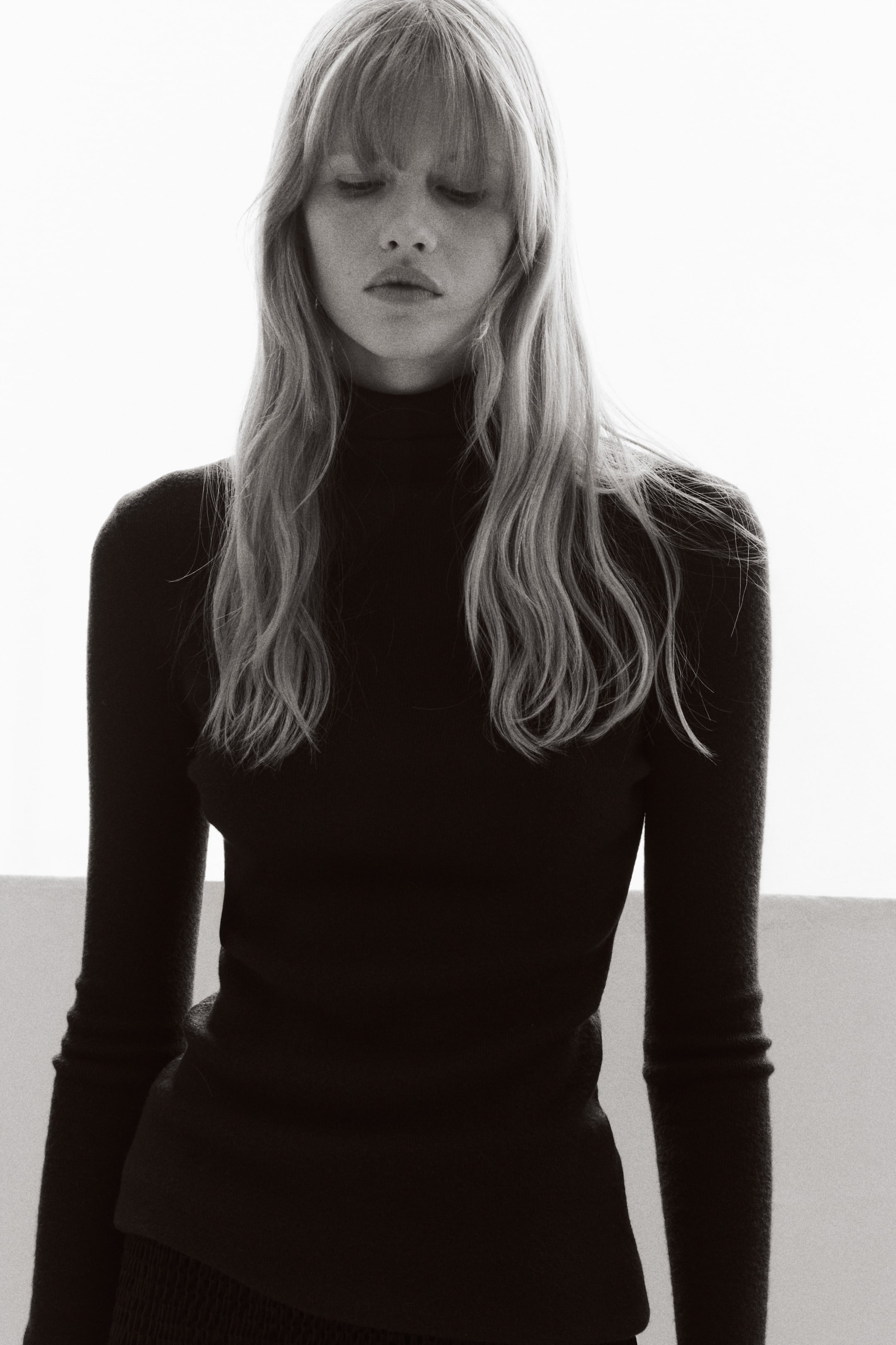 View larger image: Smocked Velour Skirt - Black - Ladies | H&M US 2