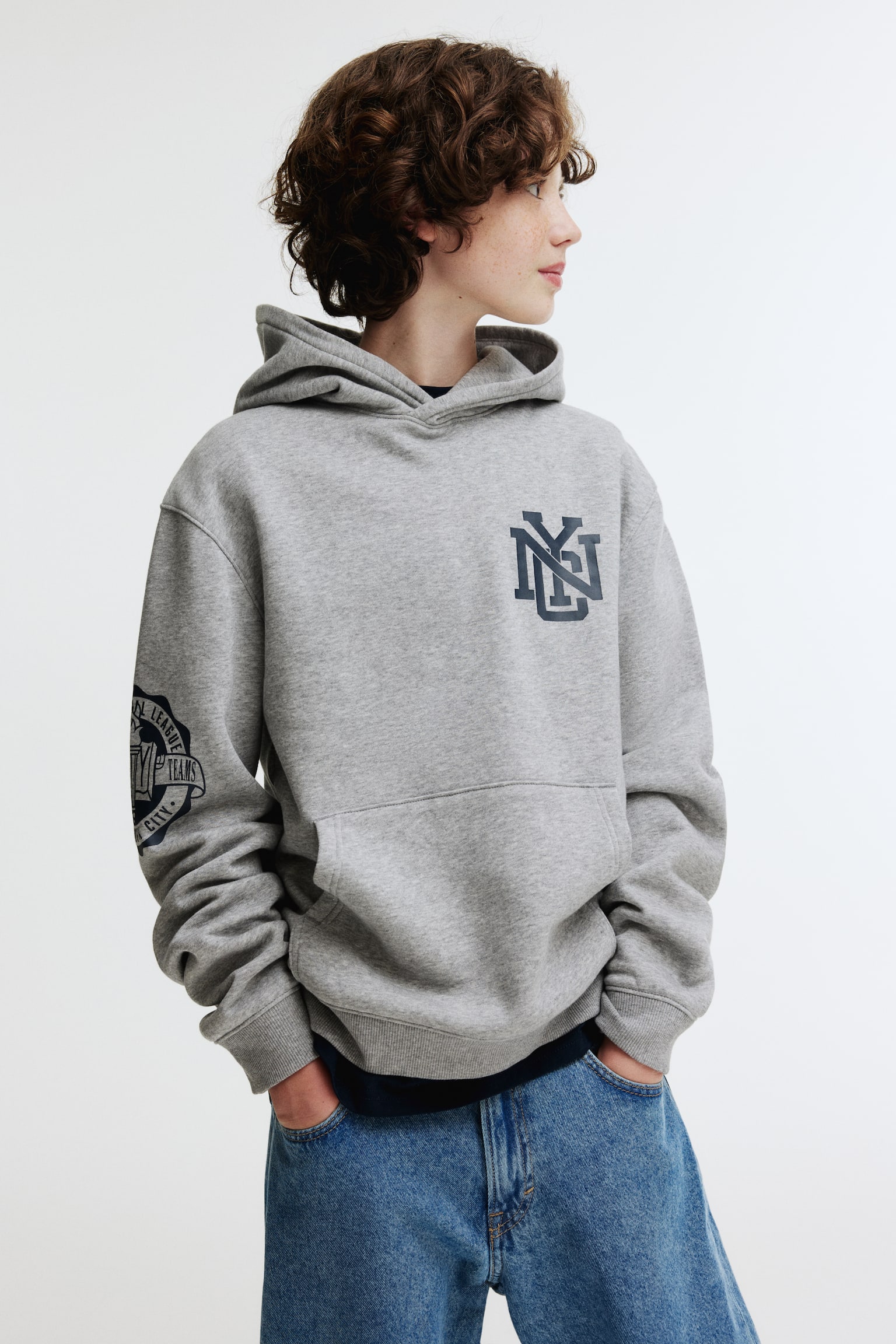 Hoodie - Grey marl/NYC/Dark red/Aspen/Khaki green/Hardware/Dark green/New York/Cream/Burger/Green/New York/Black/Football/Black/E-Zone/Cream/Everyday/Dark brown/Skater/Grey marl/Cars/Light blue/Tie-dye/Red/Basketball player/Black/Beige - 2