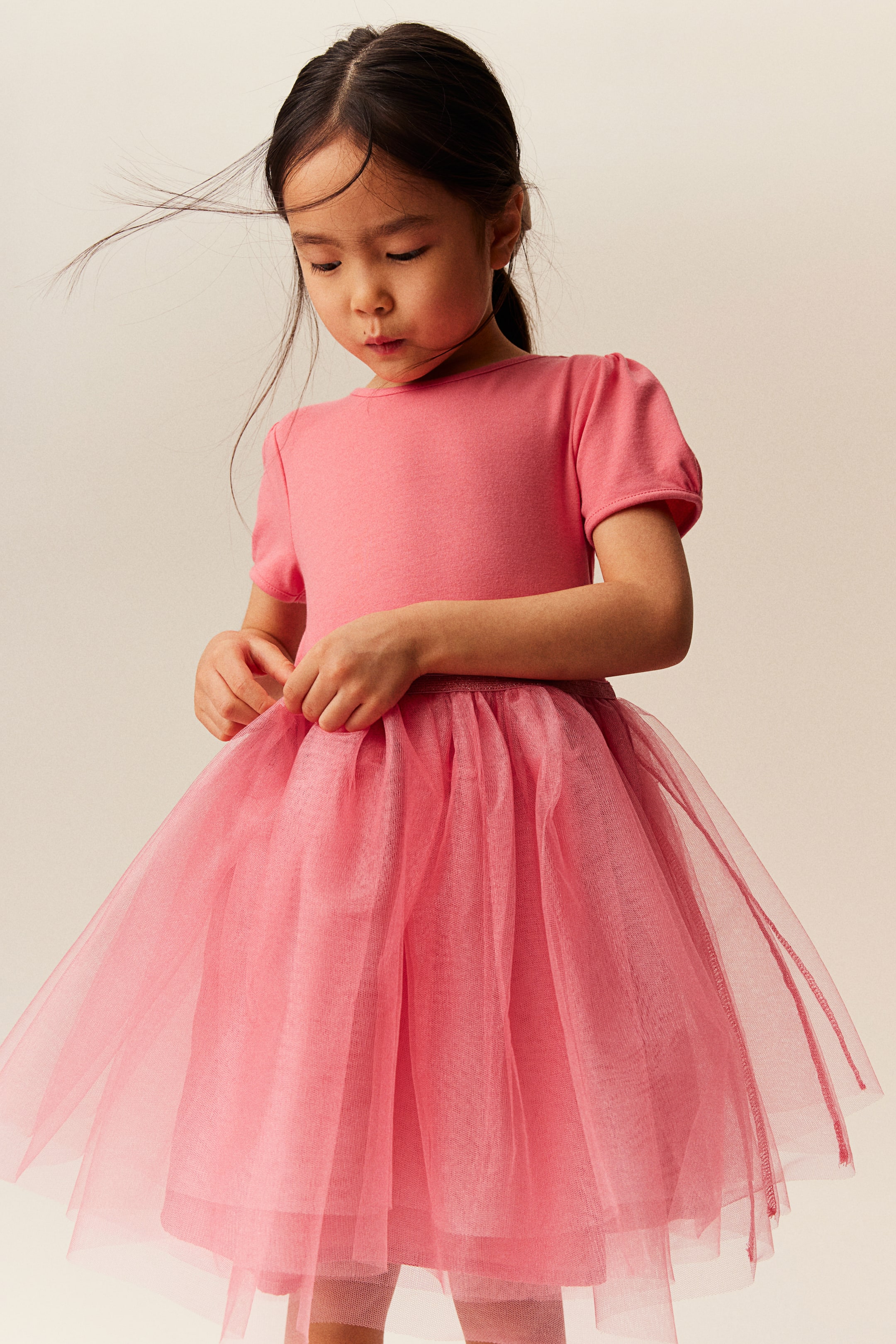 Tulle-skirt Dress with Puff Sleeves