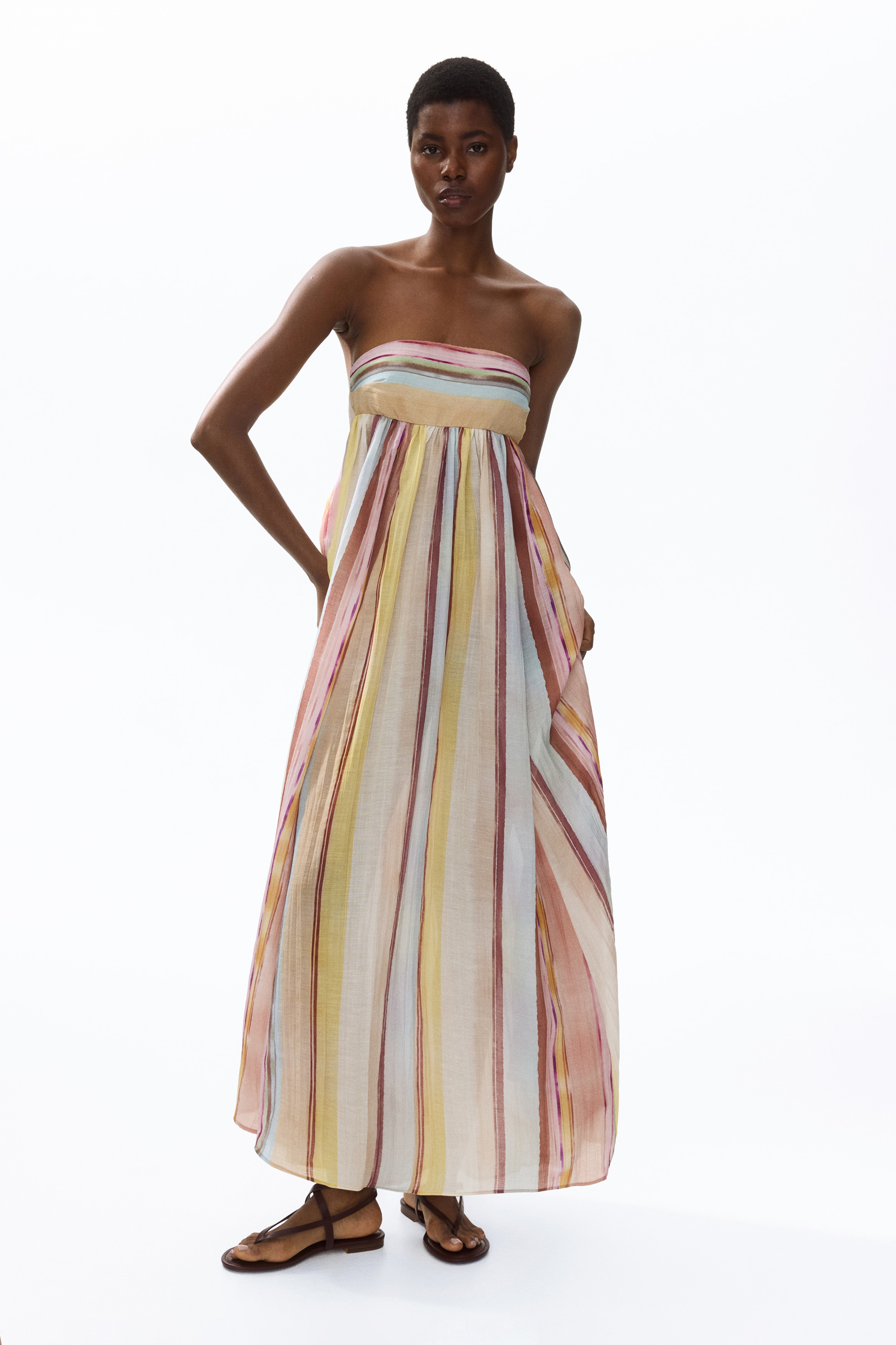 h&m robe longue plissÃ©e beige