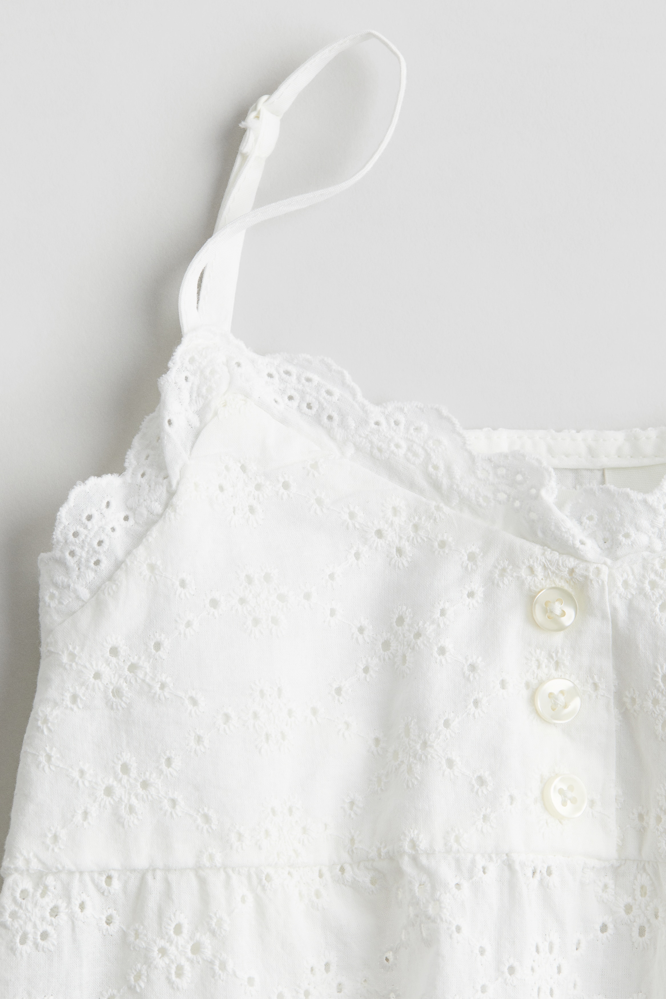 babylclub Disco frill top （White） Girl White Ruffle Top by Janie and Jack