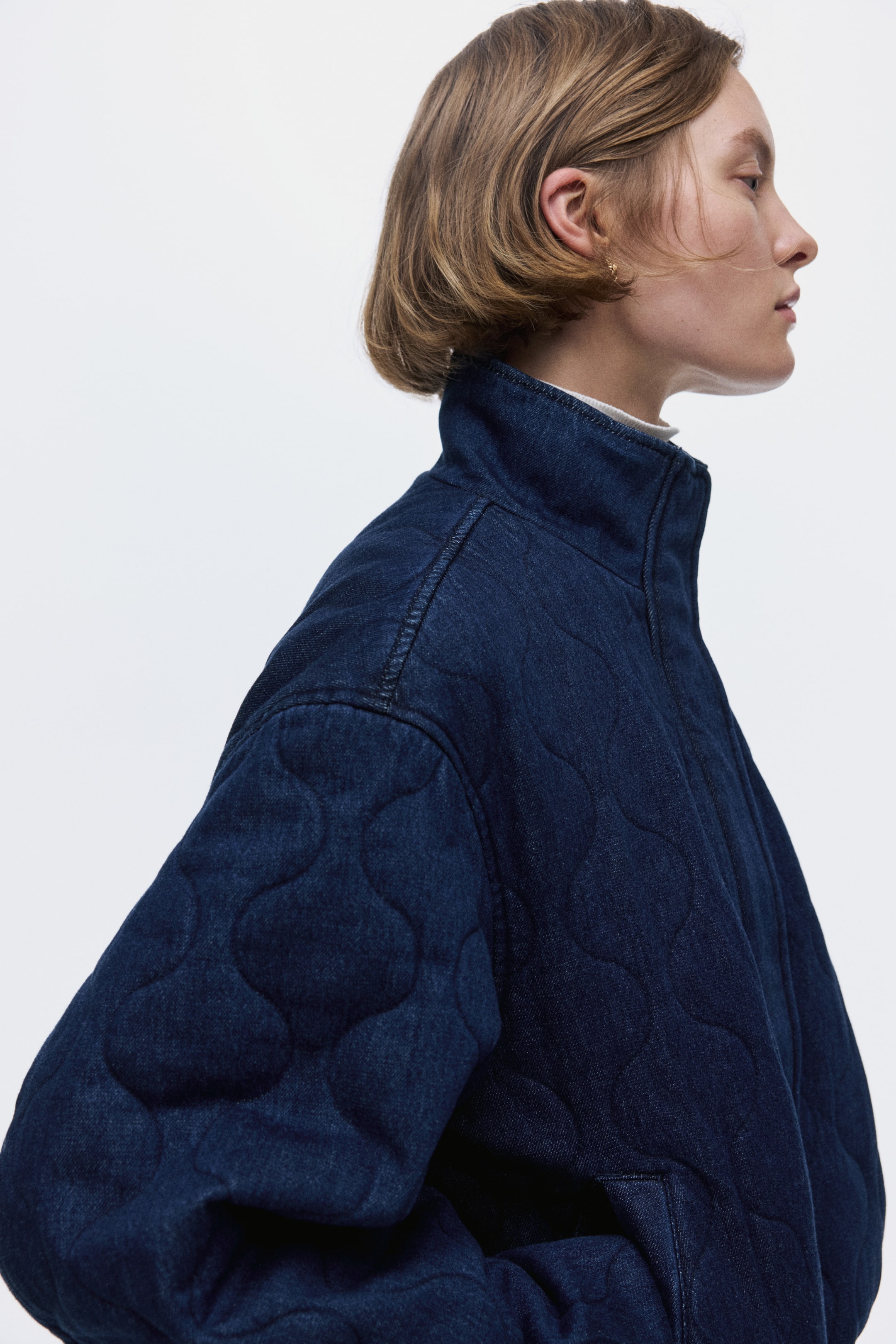 Visualizza immagine più grande: Giacca trapuntata in denim - Blu denim scuro - DONNA | H&M IT 1