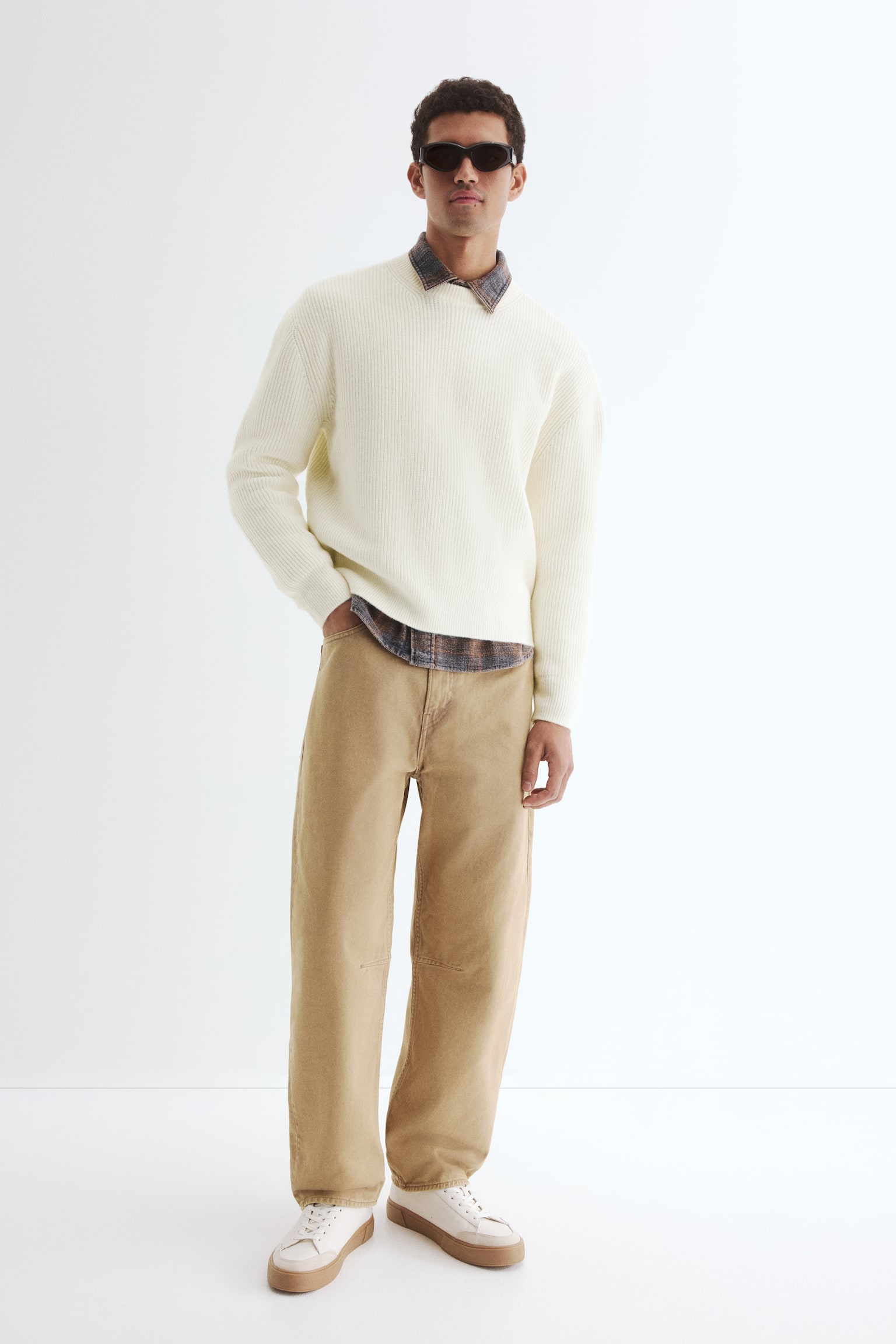 Gerippter Pullover in Loose Fit - Weiß/Marineblau/Dunkelgrün - 3