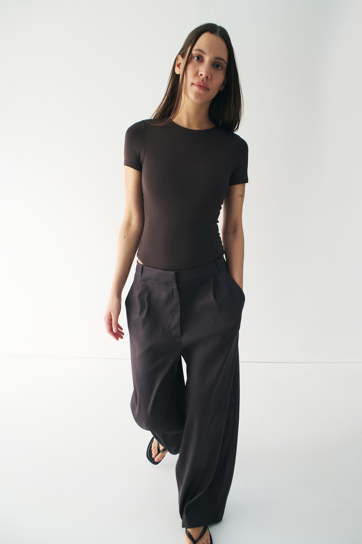 Wide linen-blend tailored trousers - Dark brown/Cream/Black - 4