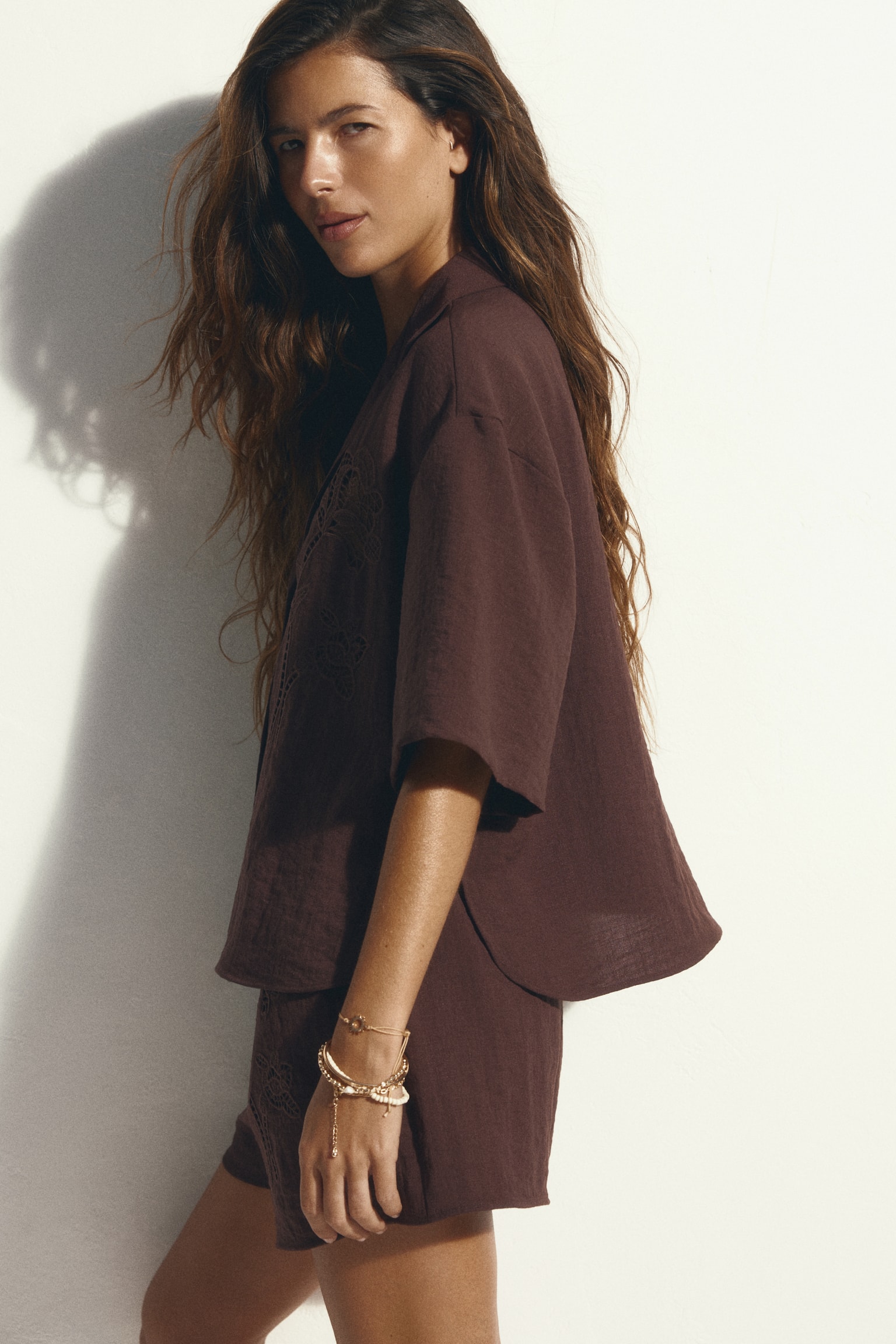 Broderie anglaise shirt - חום כהה - 5