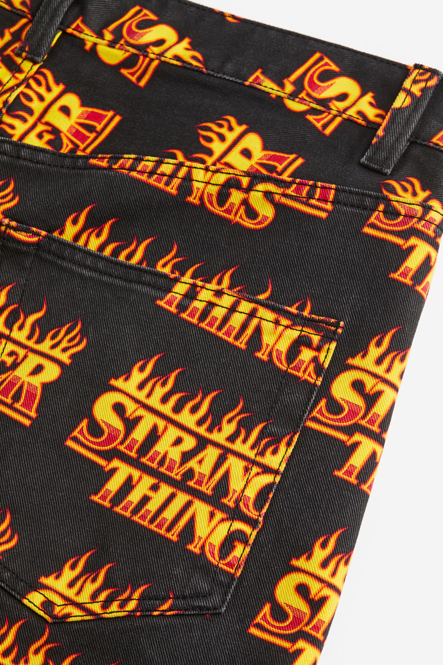 Loose Fit Printed twill shorts - Black/Stranger Things - 2