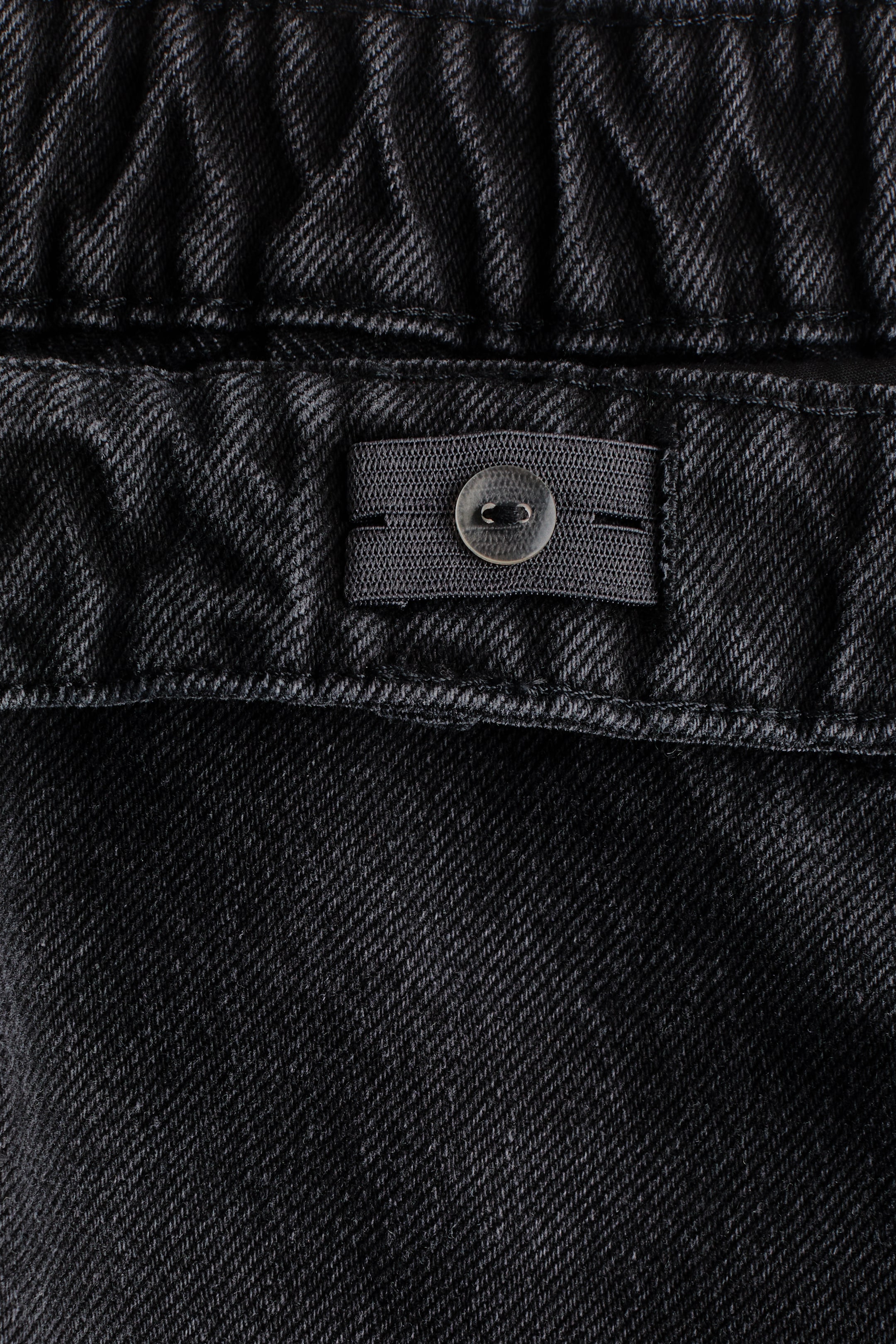 MAMA Barrel-Leg Jeans