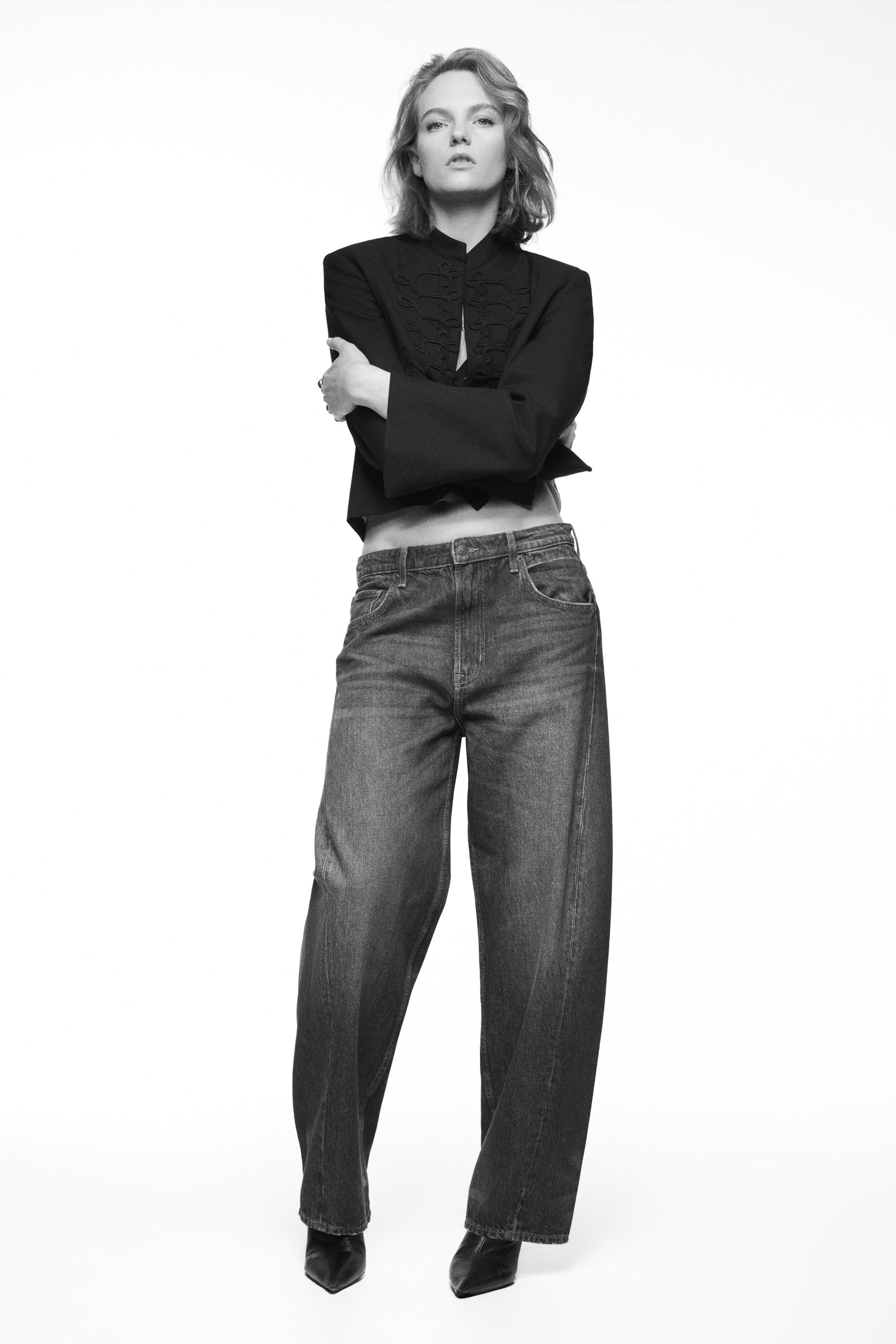 Barrel-Leg Regular-Waist Jeans