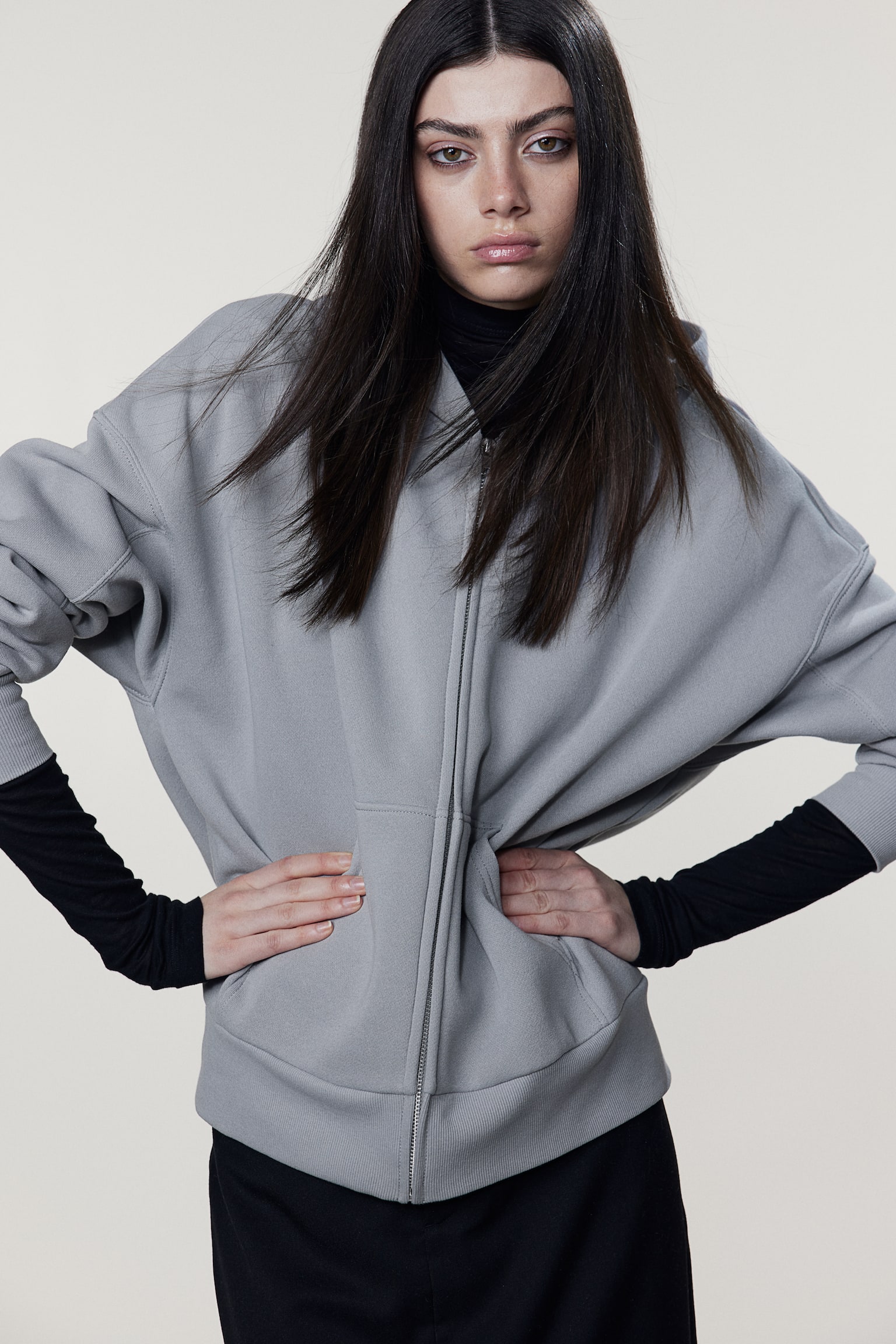 Oversized zip-through hoodie - Grey/Dark grey/Dark brown/Light dusty pink/Bright blue/Light beige/Cream - 5