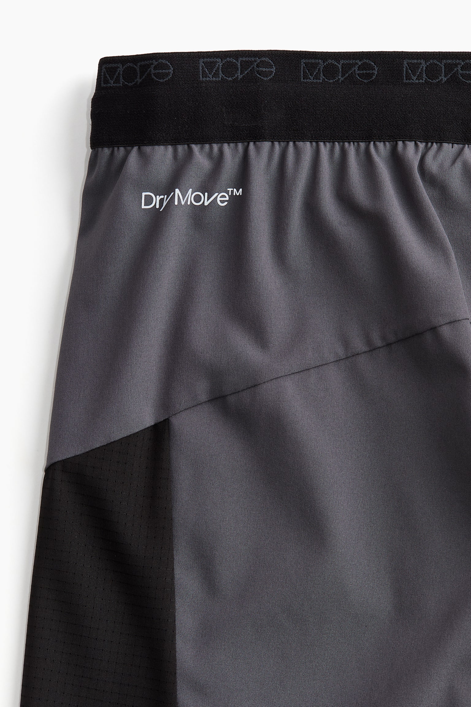 Double-layered running shorts in DryMove™ - Grey - 9