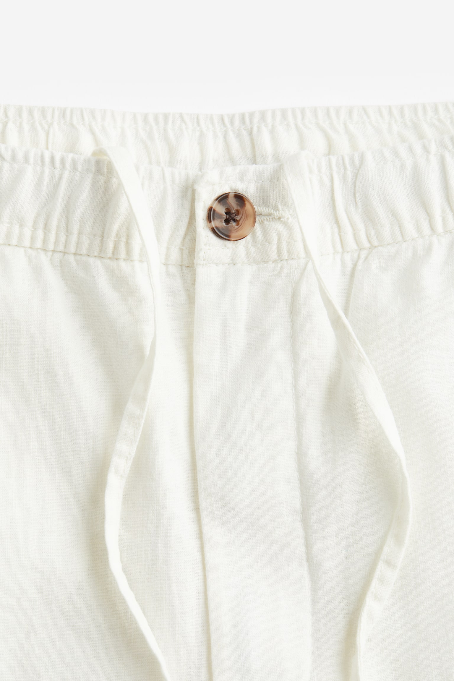 Regular Fit Linen-blend shorts - White/Light beige/Black - 3