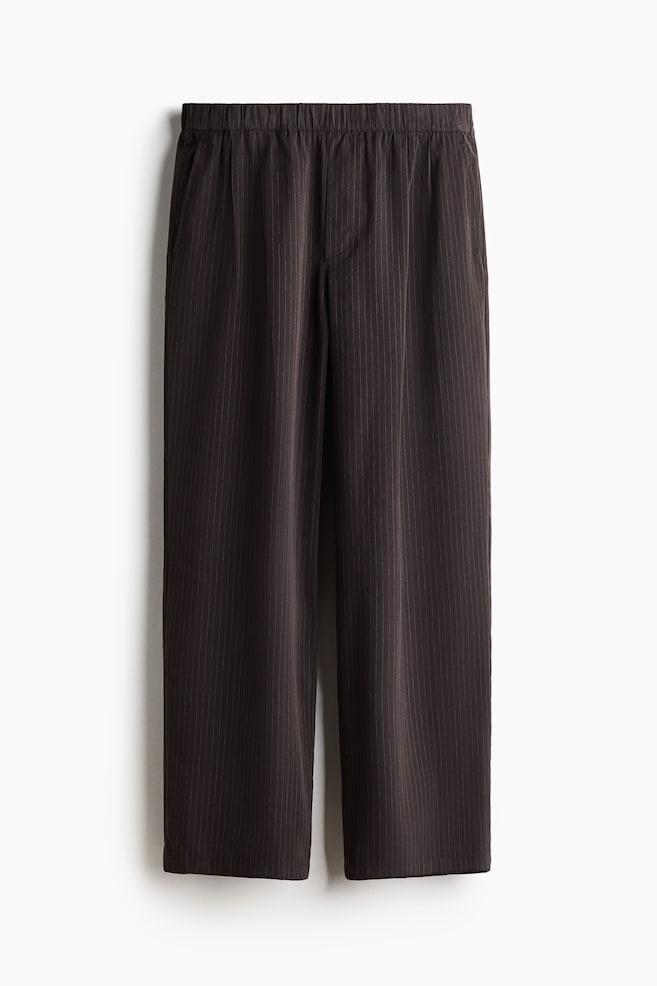 Bundfaltenhose in Loose Fit - Dunkelbraun - 1