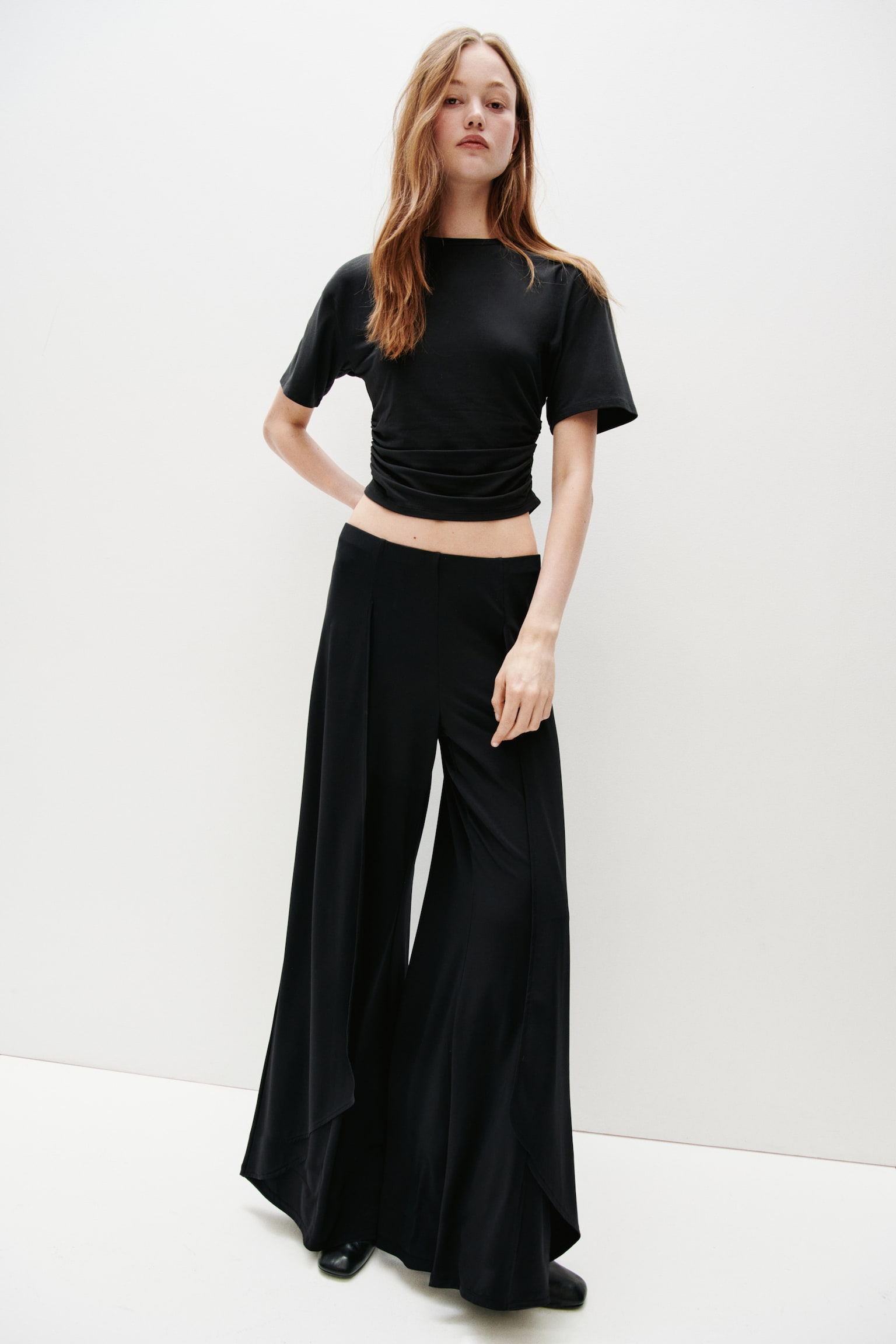 טישירט עם כיווצים - שחור/חום כהה/אפור/טורקיז - 4