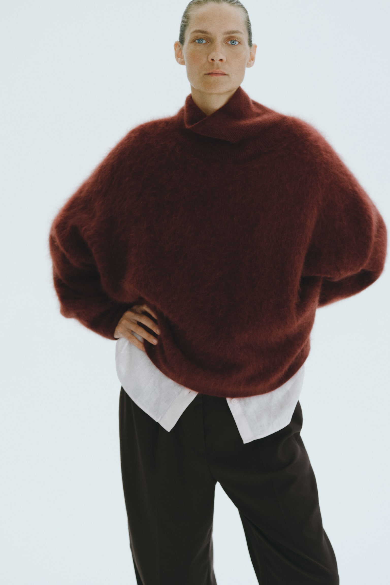 Женский свитер H&M Oversized Wool Mock-Turtleneck, цвет: Тёмный тёмно-бордовый — фото 3