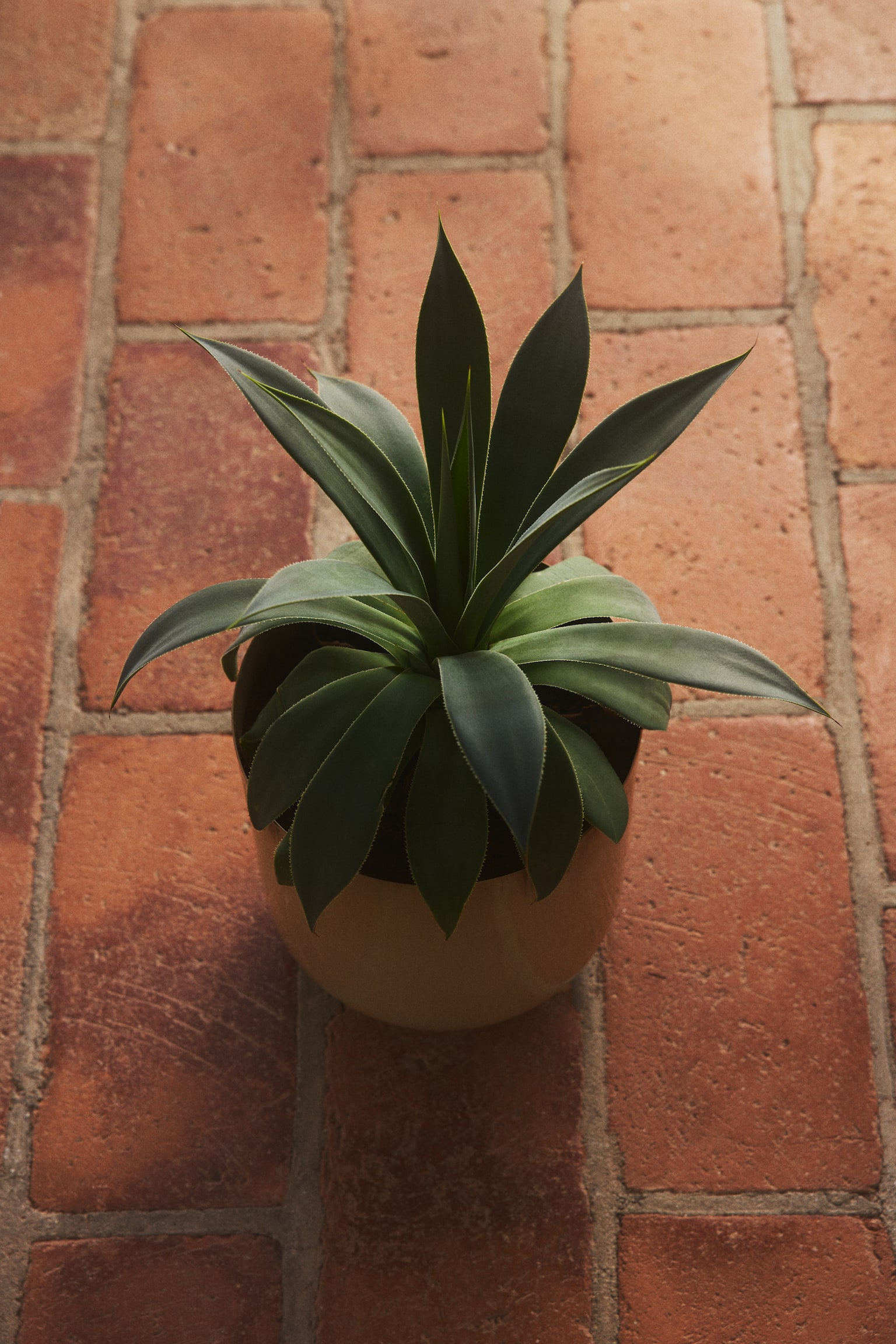 Grosser Blumentopf aus Metall - Beige/Helles Taupe/Khakigrün/Dunkelbraun - 2