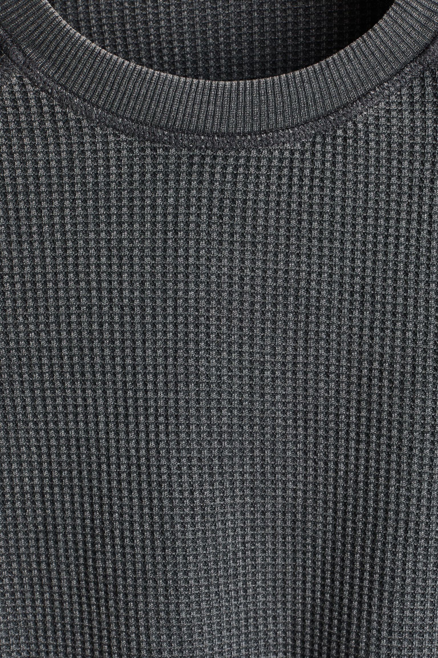 Regular Fit Long-sleeved waffled top - Dark grey - 7