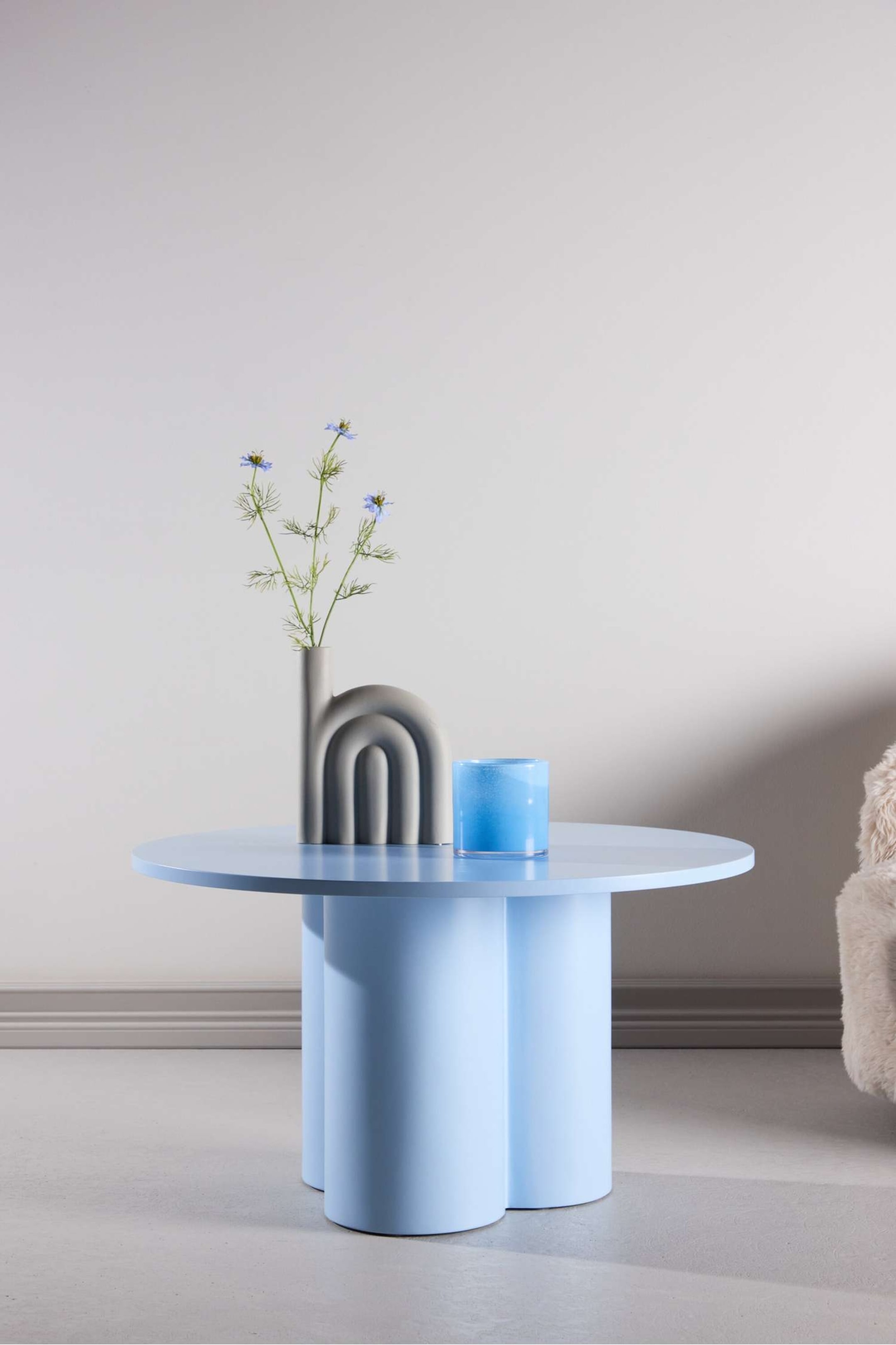 Visa större bild: Olivia Soffbord - Mdf, Blå - Venture Home - Home All | H&M FI 1