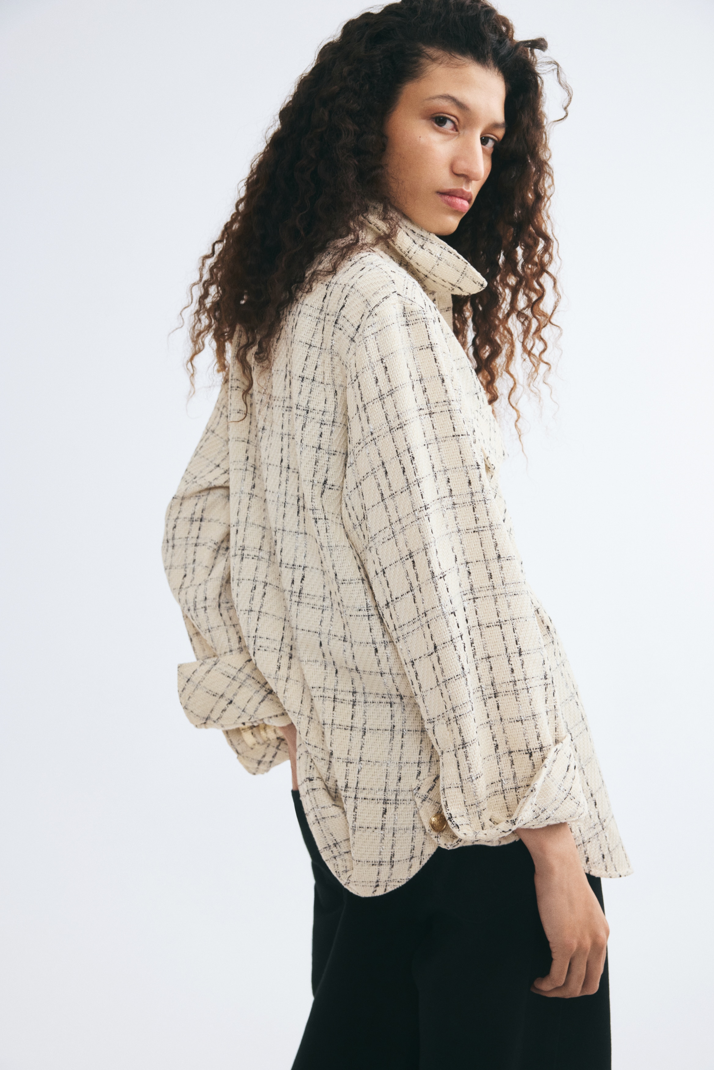 Bouclé Overshirt - thumbnail 4