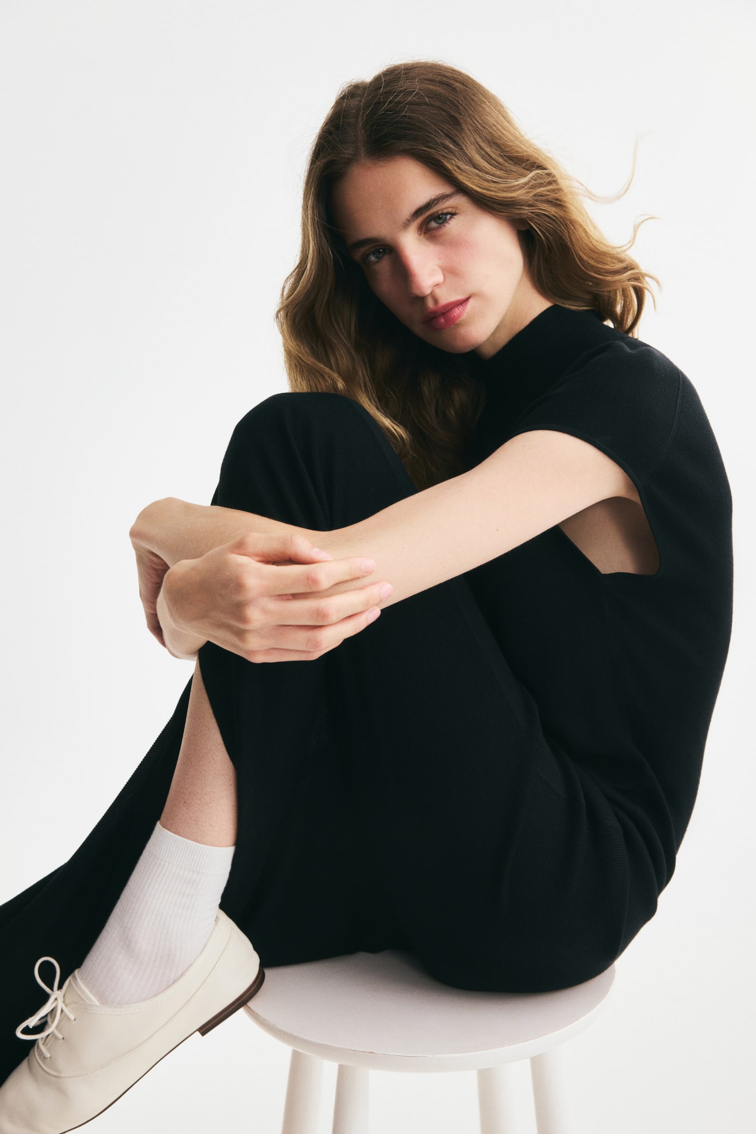 Женское платье H&M Fine-Knit Mock Turtleneck, цвет: Чёрный — фото 4