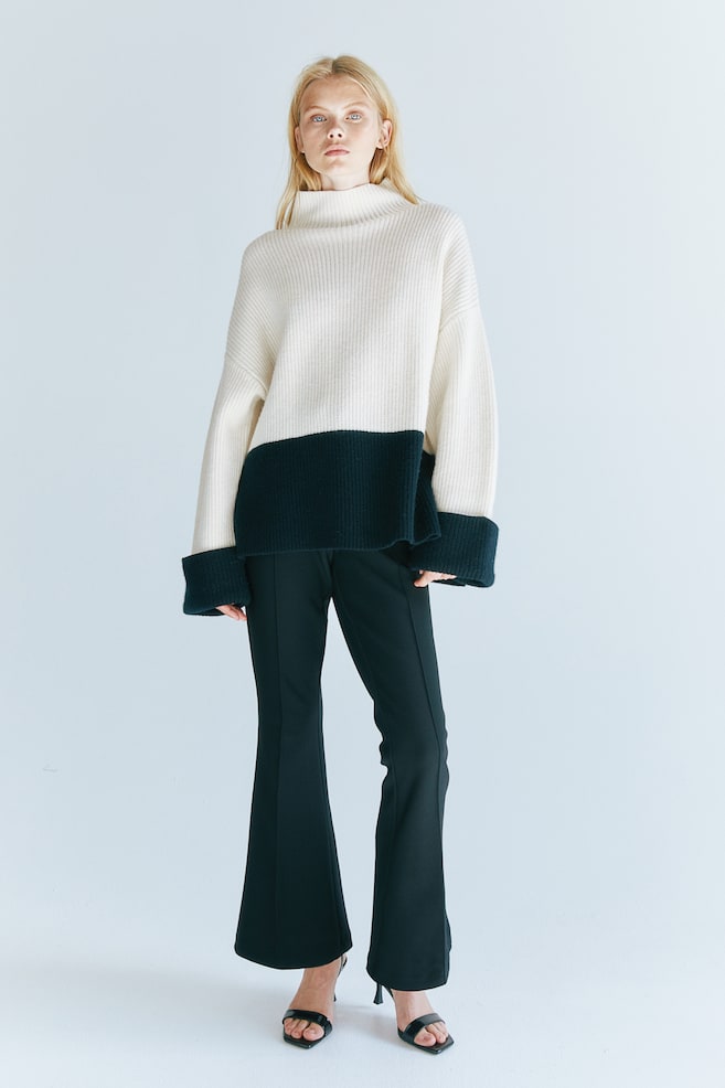 Oversized wool jumper - White/Block-coloured - 6