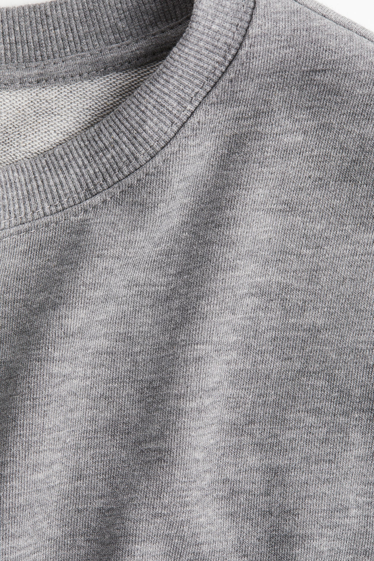 Sweatshirt - image 2