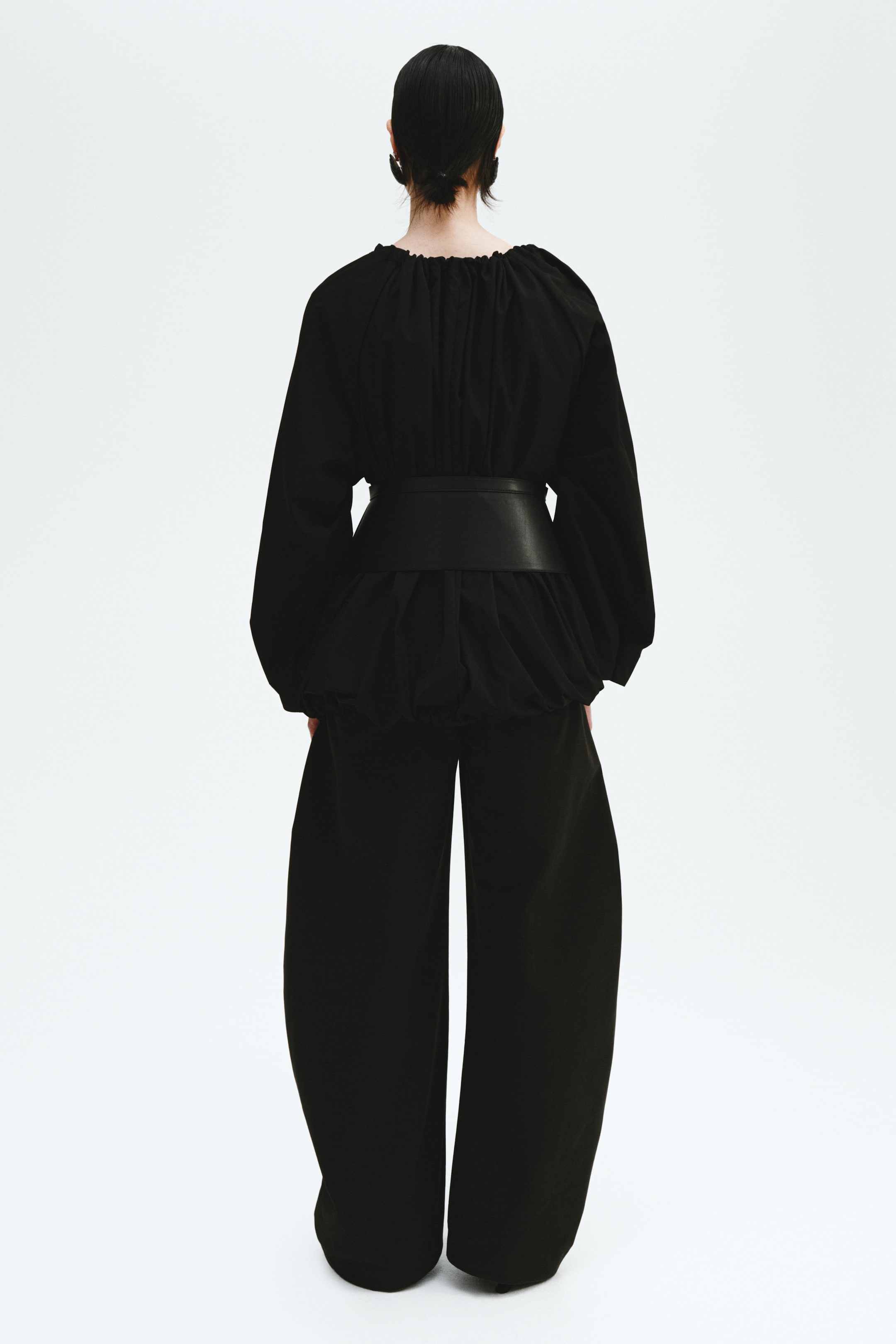 Женские куртки H&M Drawstring-Detail Windbreaker — фото 6