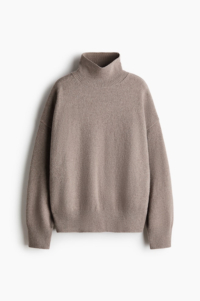 Sweter oversize z półgolfem - Brązowoszary/Czarny - 1