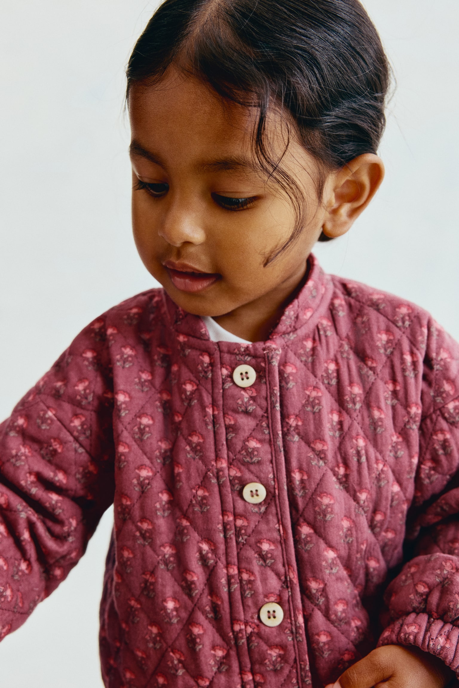 Куртка H&M Quilted Cotton, цвет: Сливовый / С принтом — фото 3