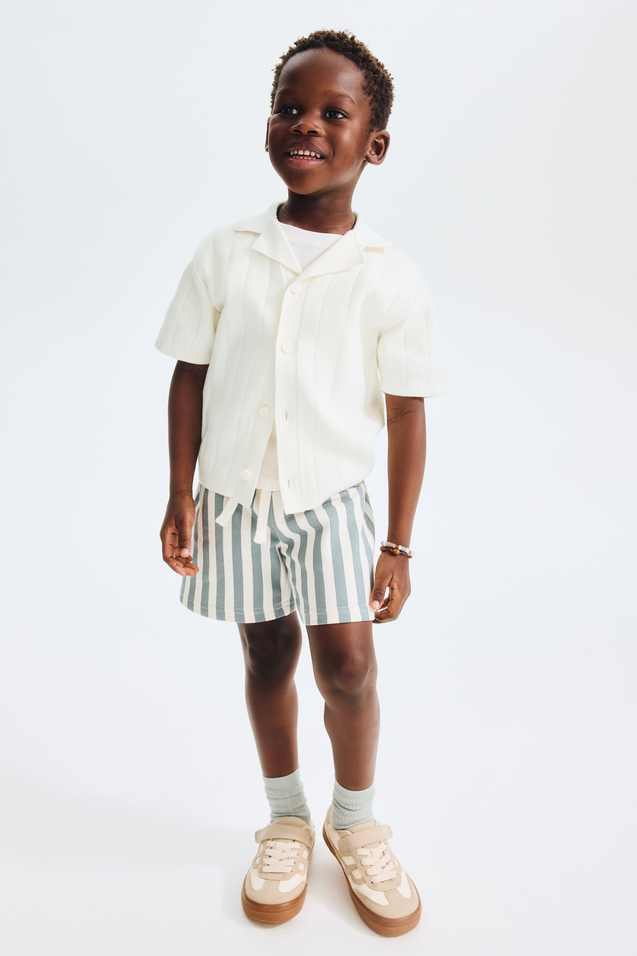 Chemise à col cubain en fin tricot de coton