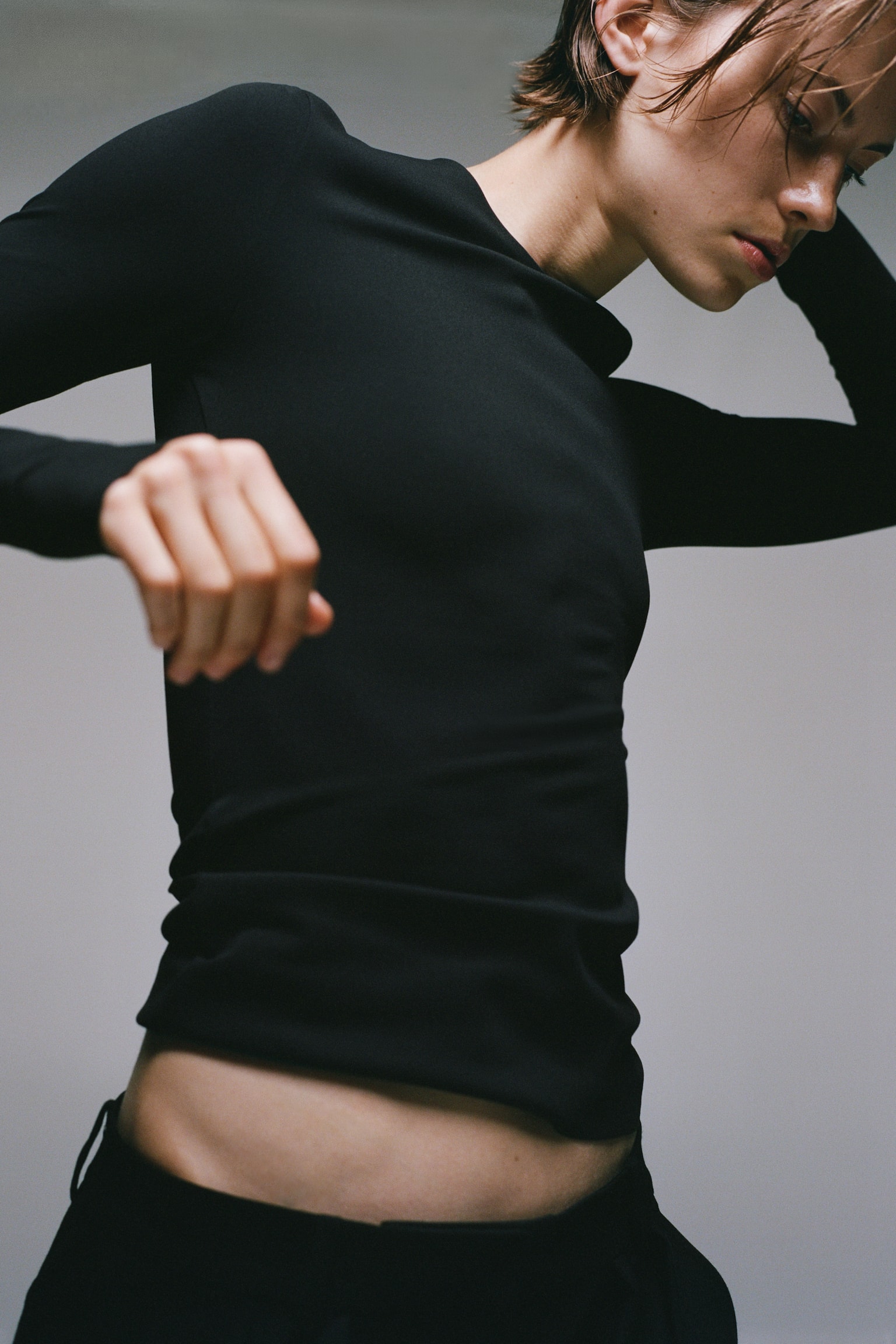 Женский топ H&M Soft Sculpting Long-Sleeved, цвет: Чёрный — фото 6