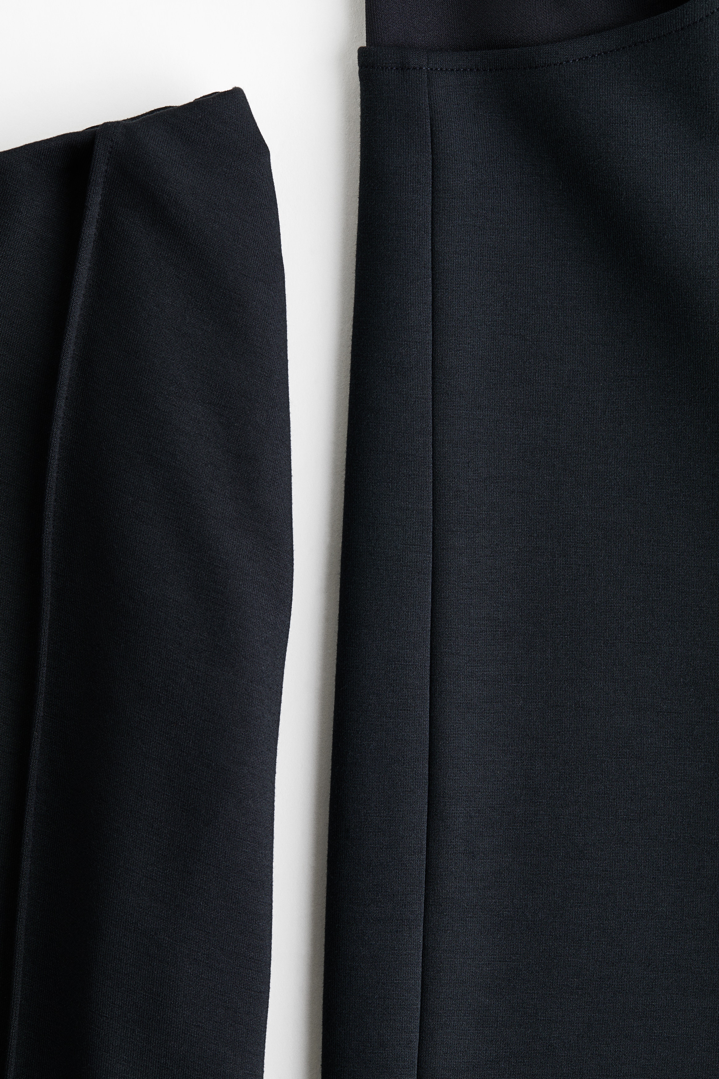MAMA 2-Piece Interlock Jersey Set - thumbnail 5