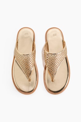 Flätade flip-flops