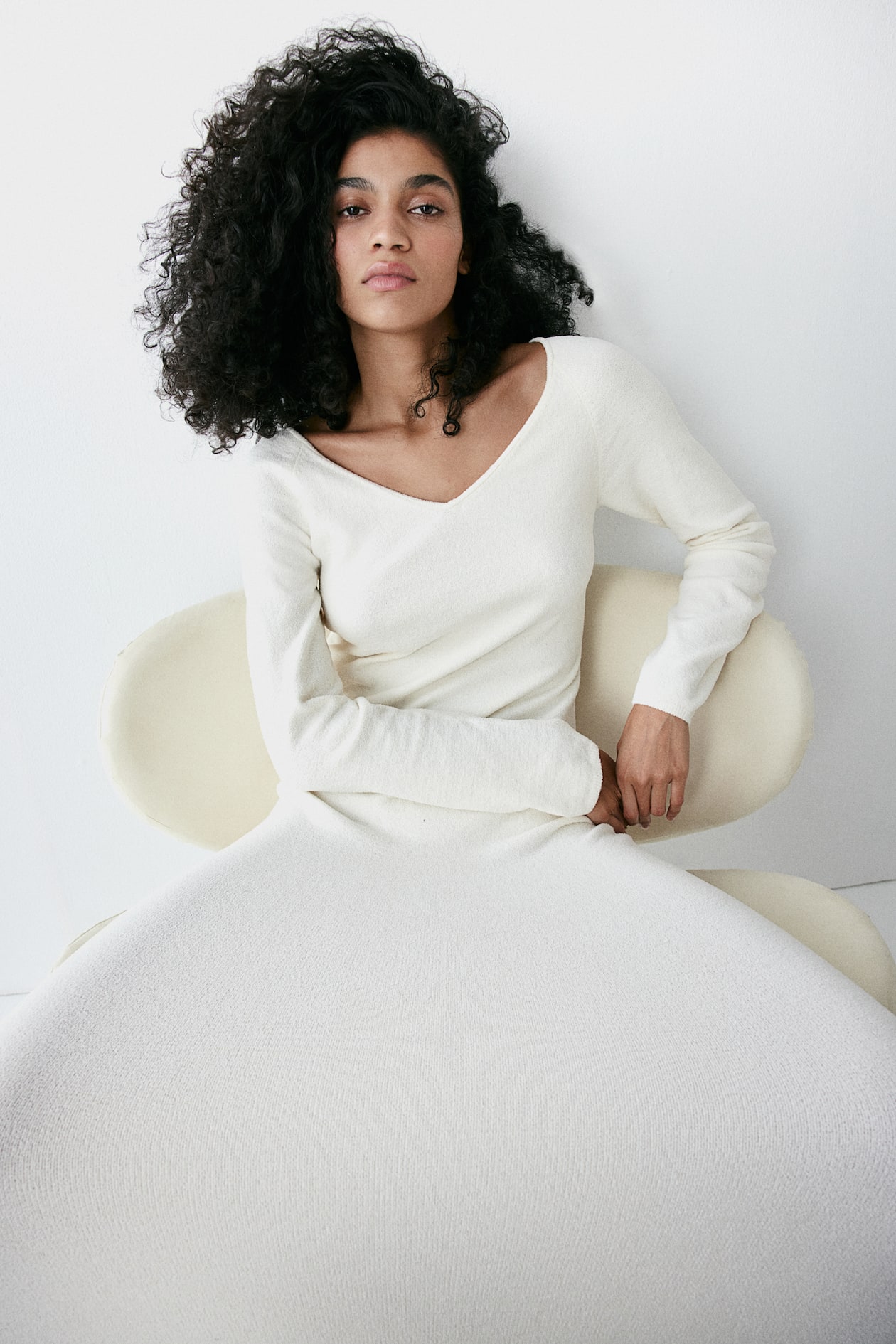 Off-the-shoulder chenille dress Cream Ladies H&M GB