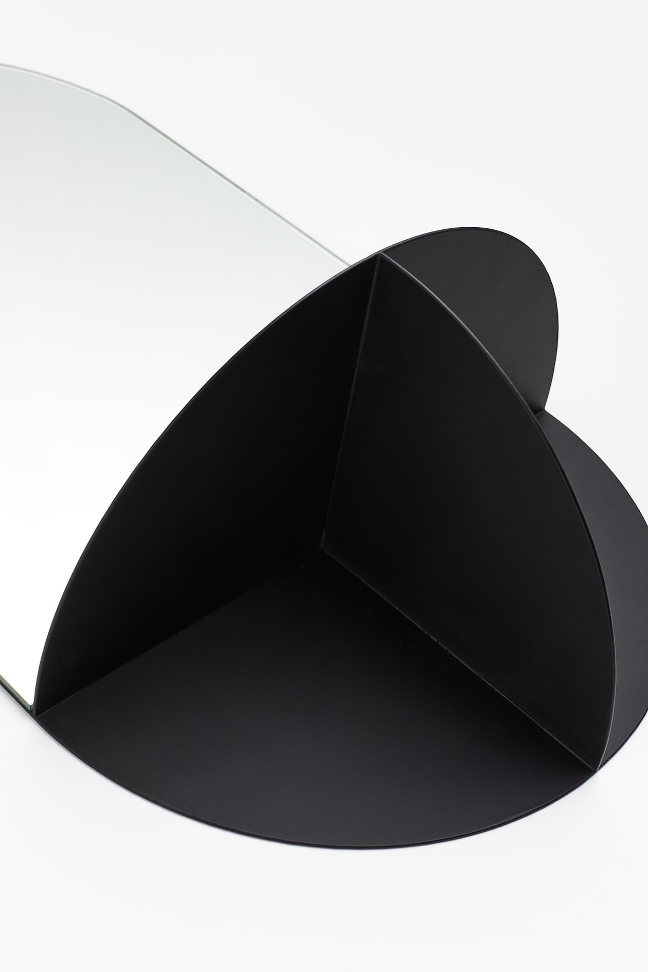 Mirror with Shelf - Black - Home All | H&M US
